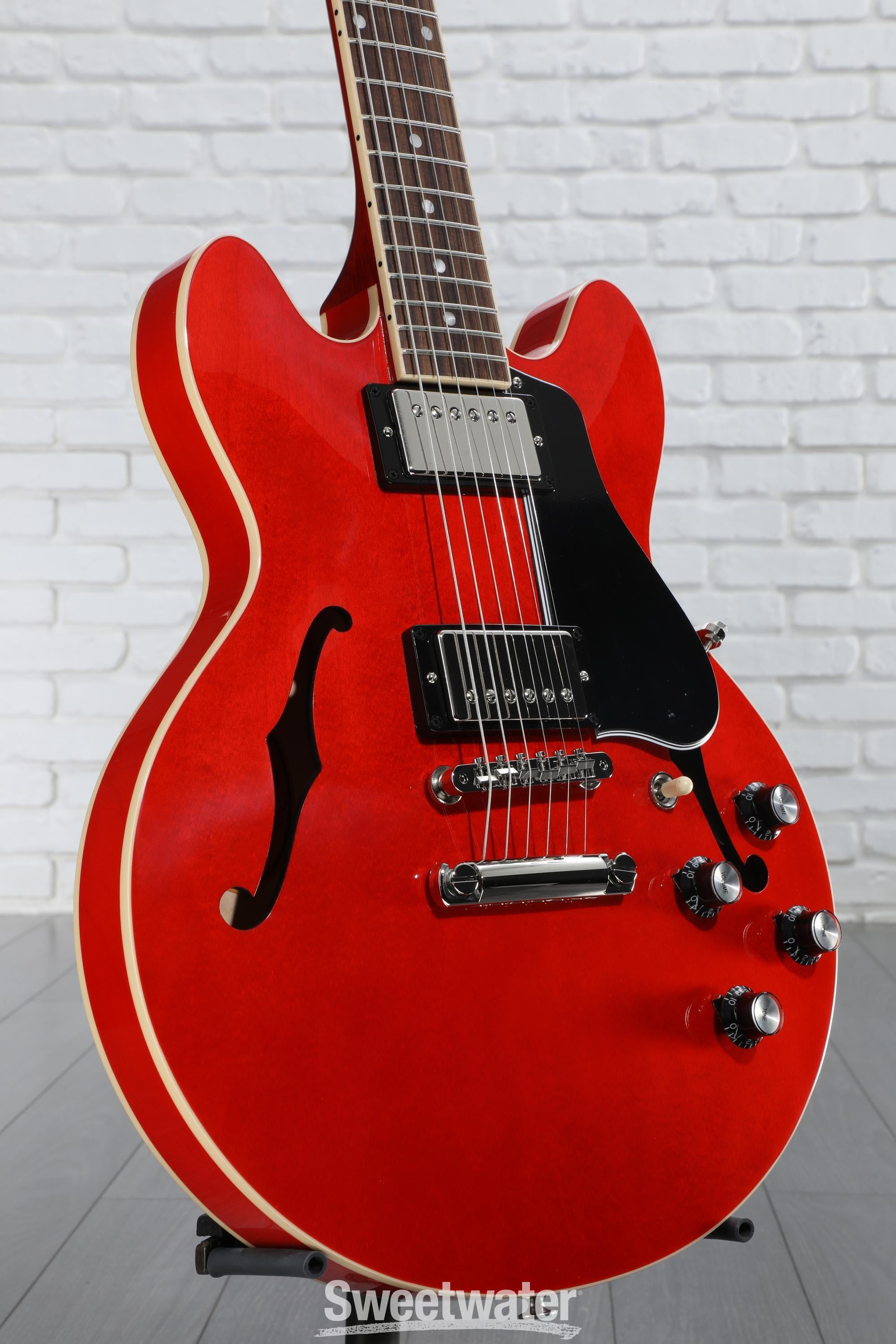 Gibson ES-339 Semi-hollowbody Electric Guitar - Cherry