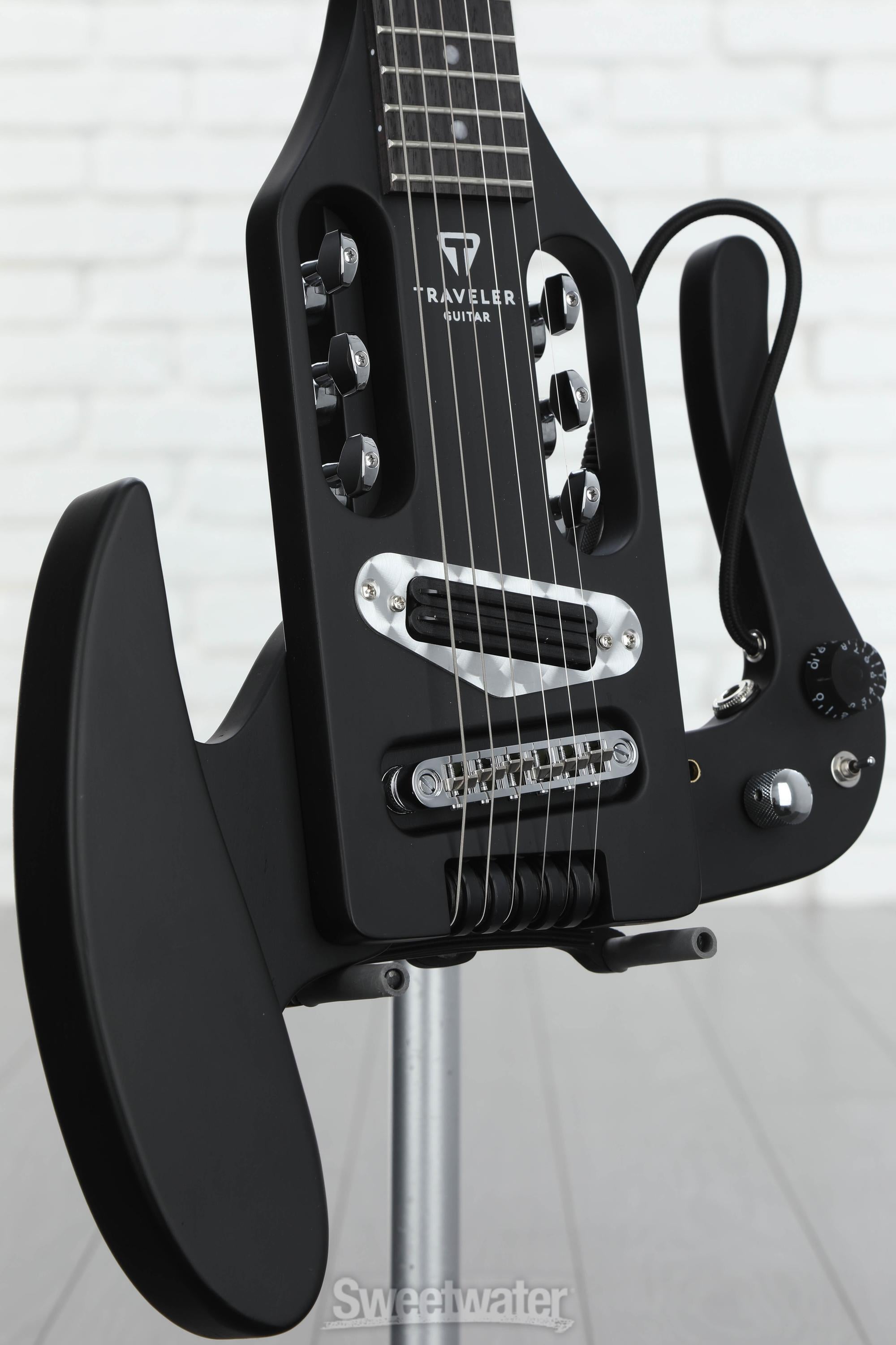 Traveler Guitar Pro-Series Mod-X - Matte Black