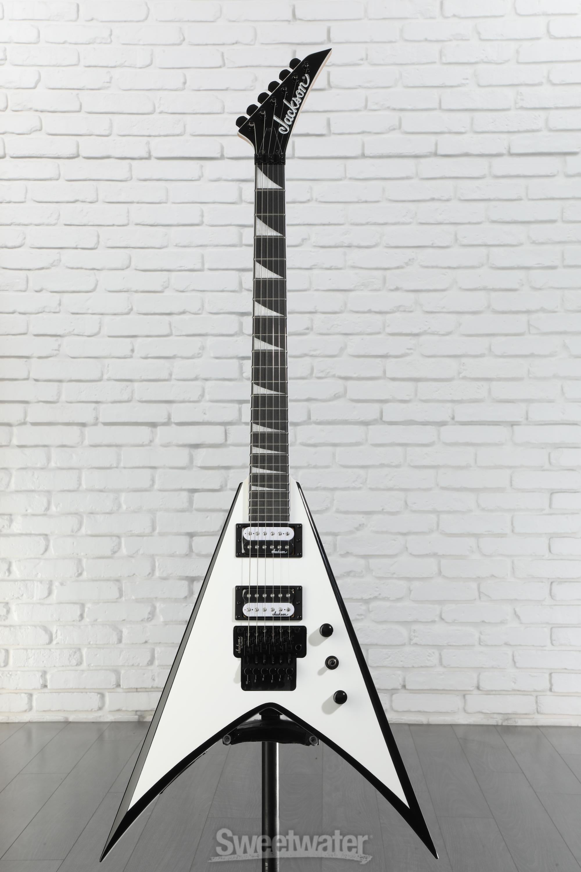 【美品】Jackson KING V VS32 White with Black Jackson JS Series King V JS32 - White with Black Bevels