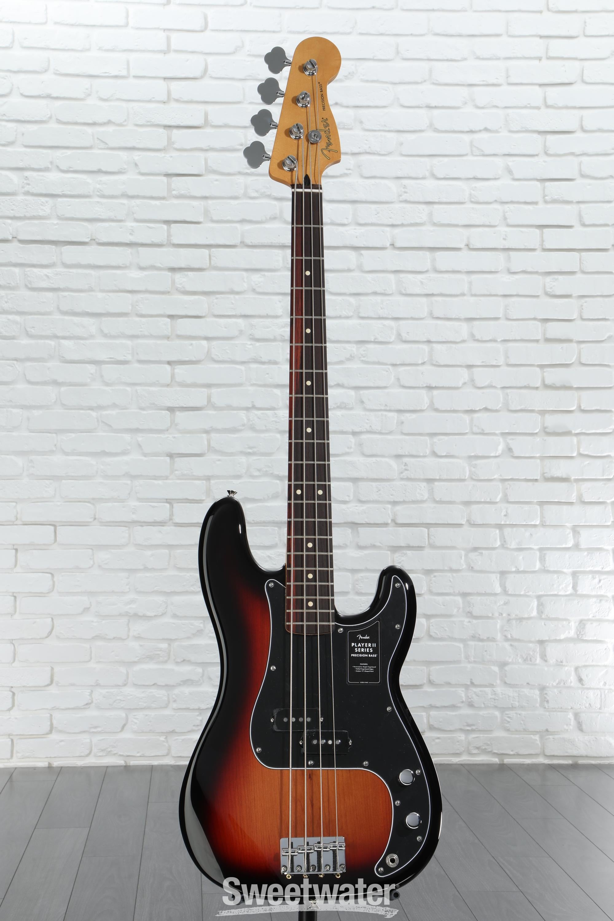 Fender Player II Precision Bass 3TS 新品同様 Fender Player II Precision Bass - 3-color Sunburst | Sweetwater