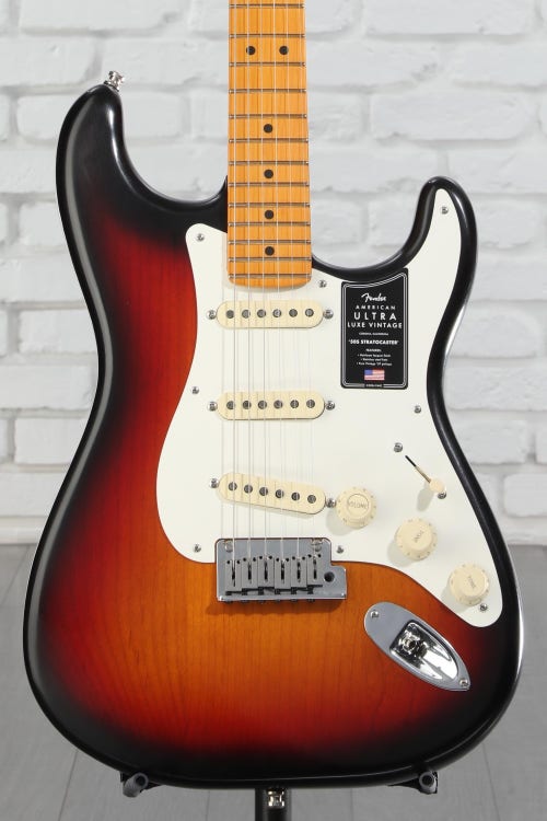 Fender American Ultra Luxe Vintage '50s Stratocaster Electric Guitar - 3-color Sunburst, Heirloom Lacquer