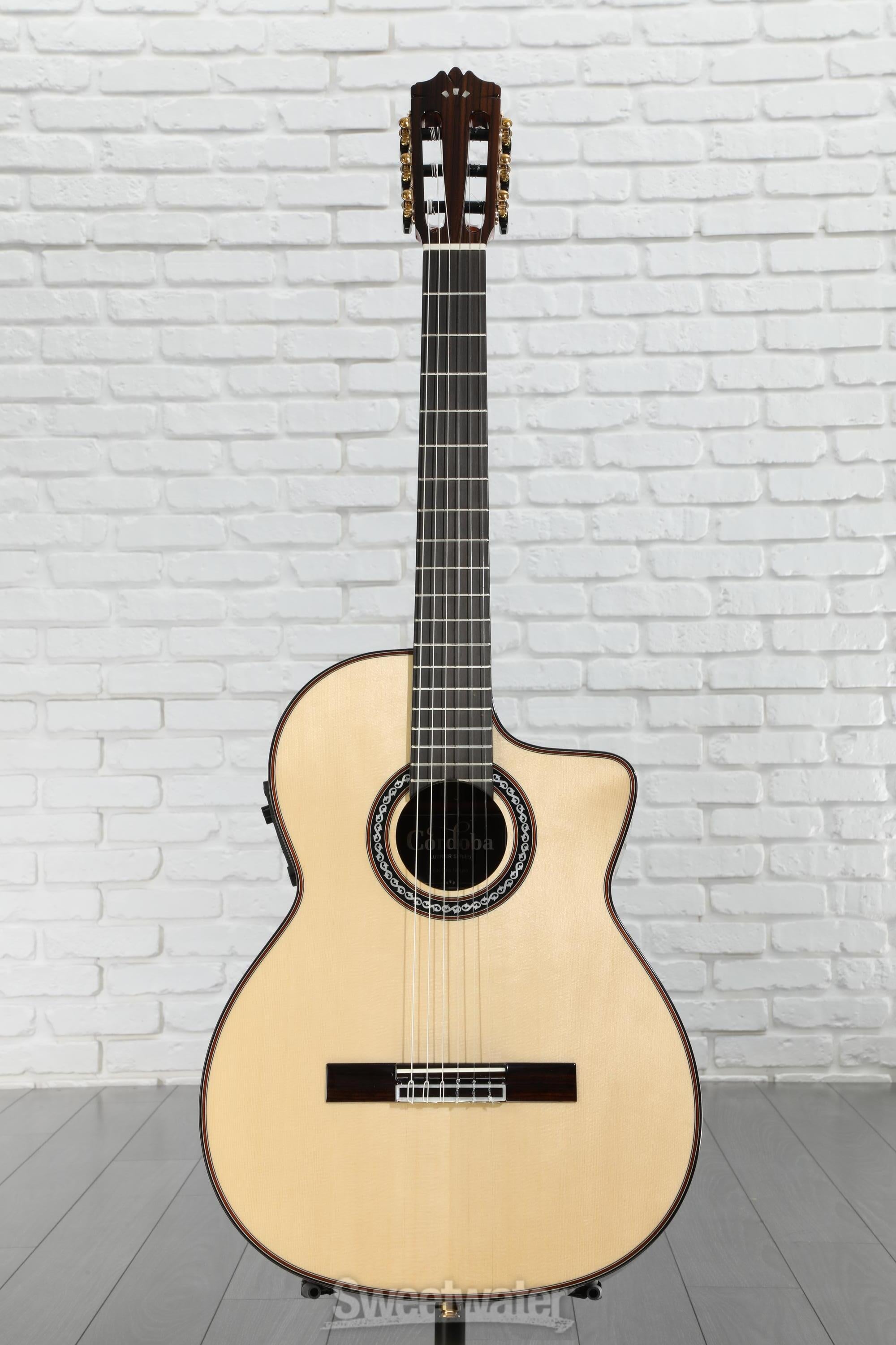 ギター Cordoba GK Pro Negra Cordoba GK Pro Negra Nylon String Acoustic-Electric Guitar