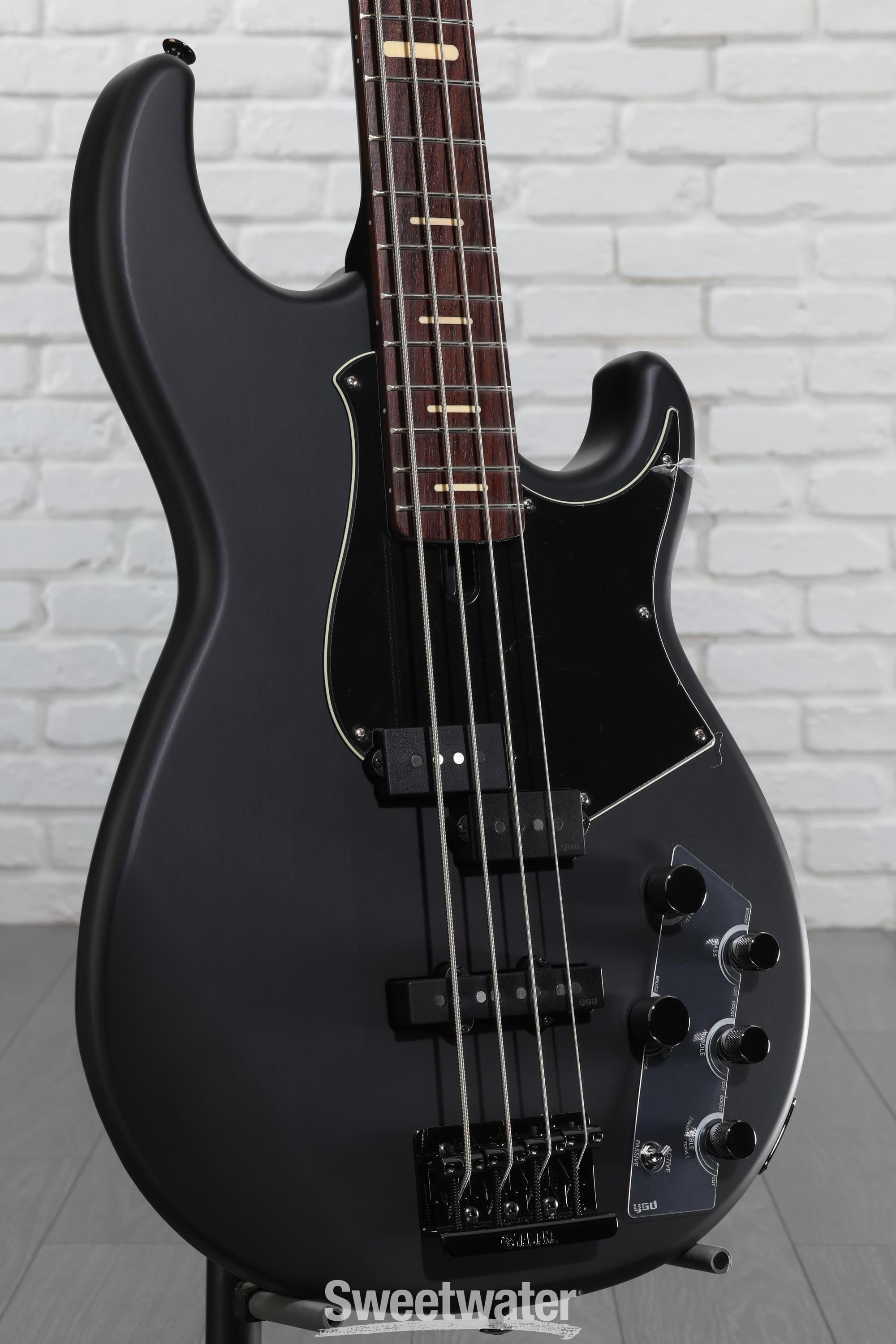 Yamaha BB734A 4-string Bass Guitar - Translucent Matte Black