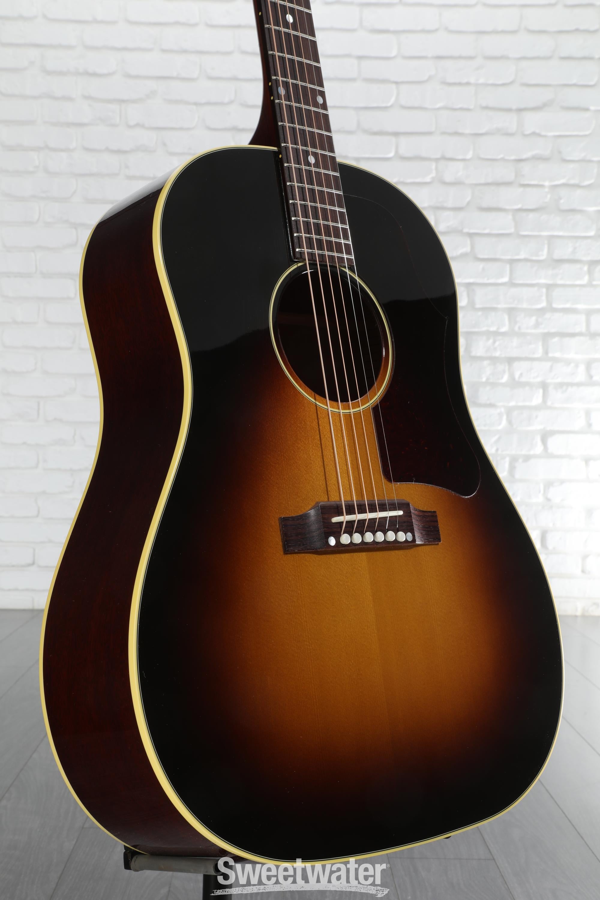 ★Gibson 50's J-45 Original ヴィンテージサンバースト J-45 50s Original, Vintage Sunburst | Gibson
