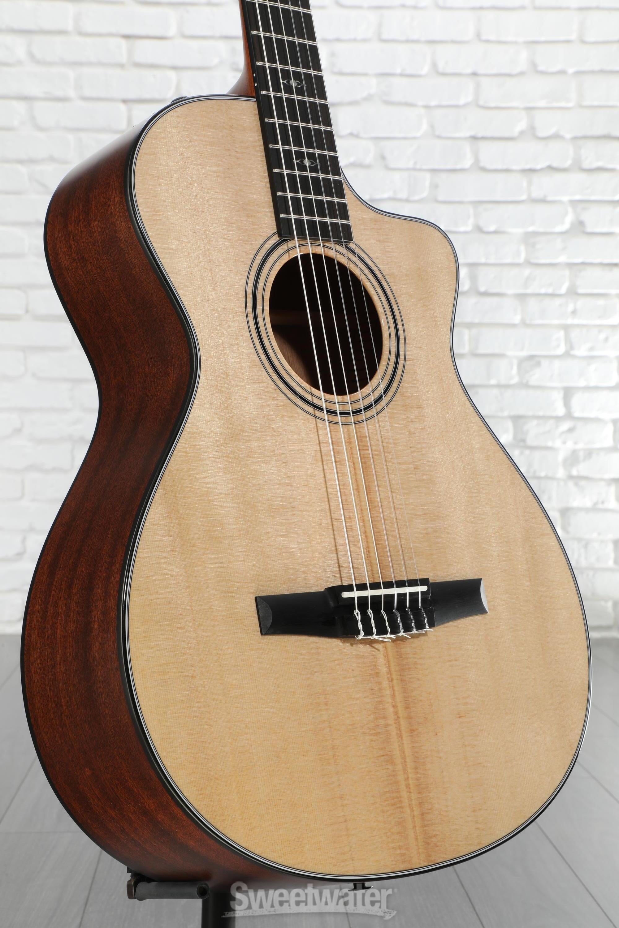 Taylor 312ce-N Nylon Acoustic-electric Guitar - Natural Sitka