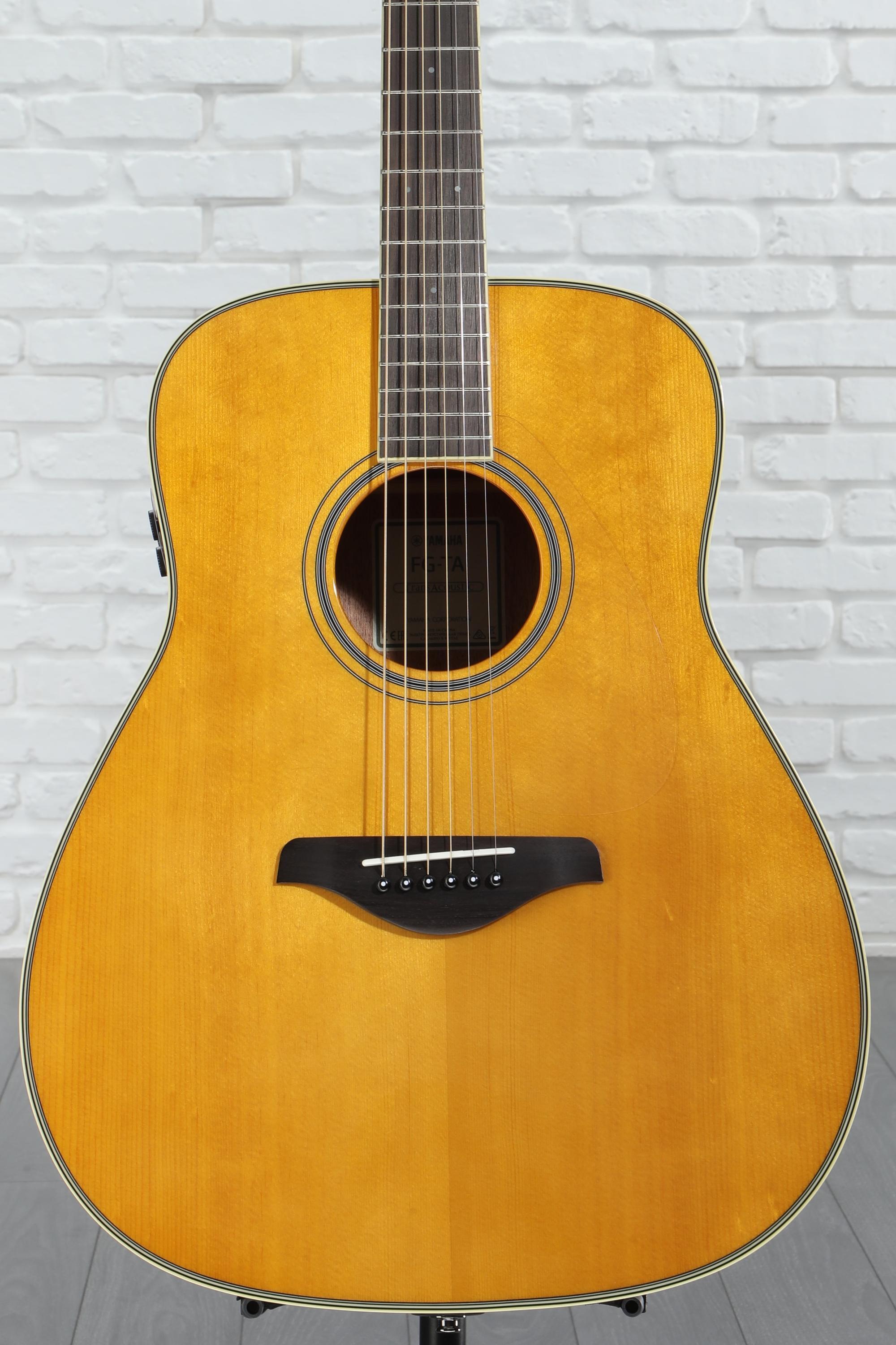 Vintage 1976 Yamaha FG-201 Nippon Gakki Japan Dreadnought