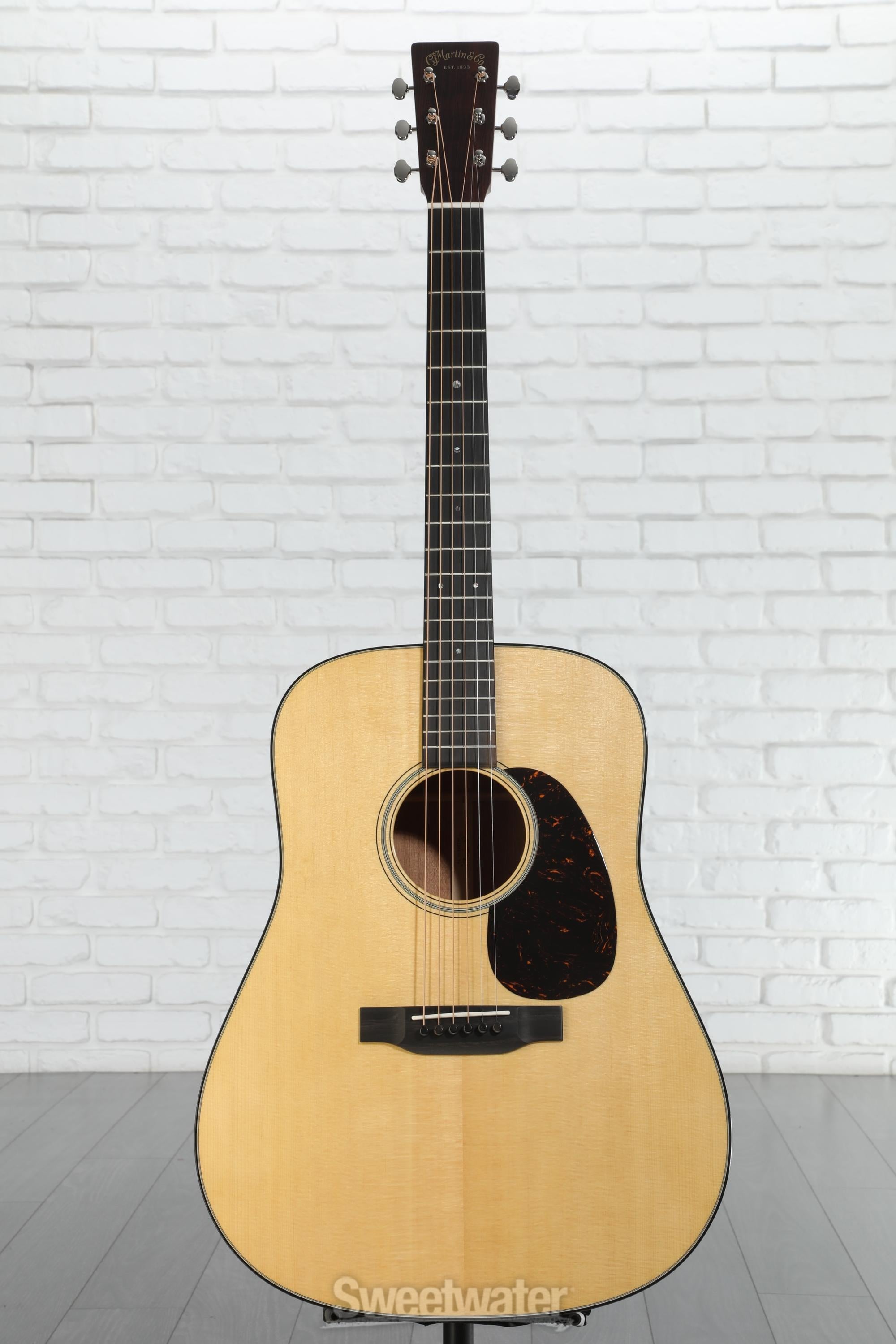 美品　Martin D-18V MARTIN D-18V(M) for sale - Price and Used Value