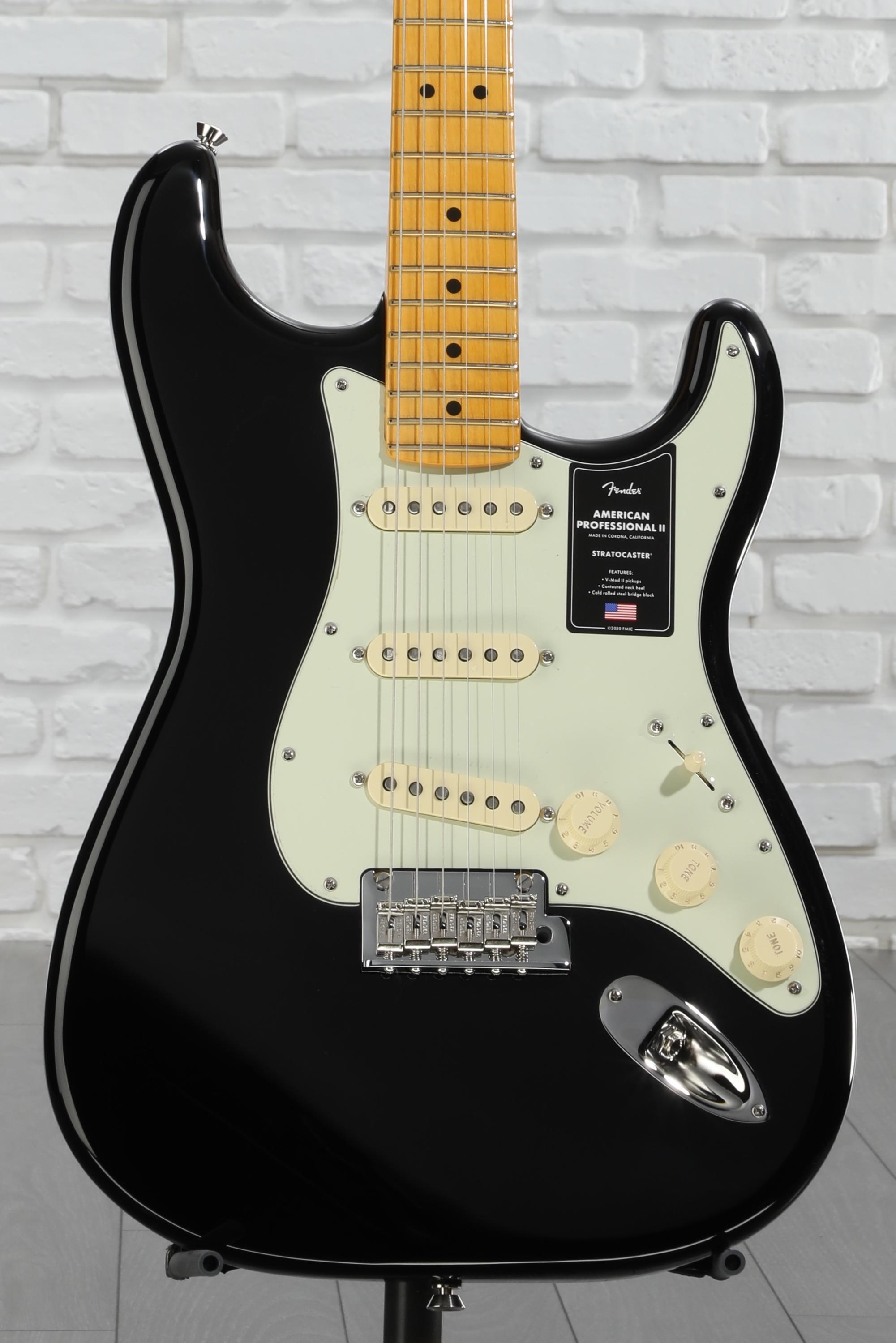 ギター Fender USA American Professional II Stra Fender American Professional II Stratocaster - Black with