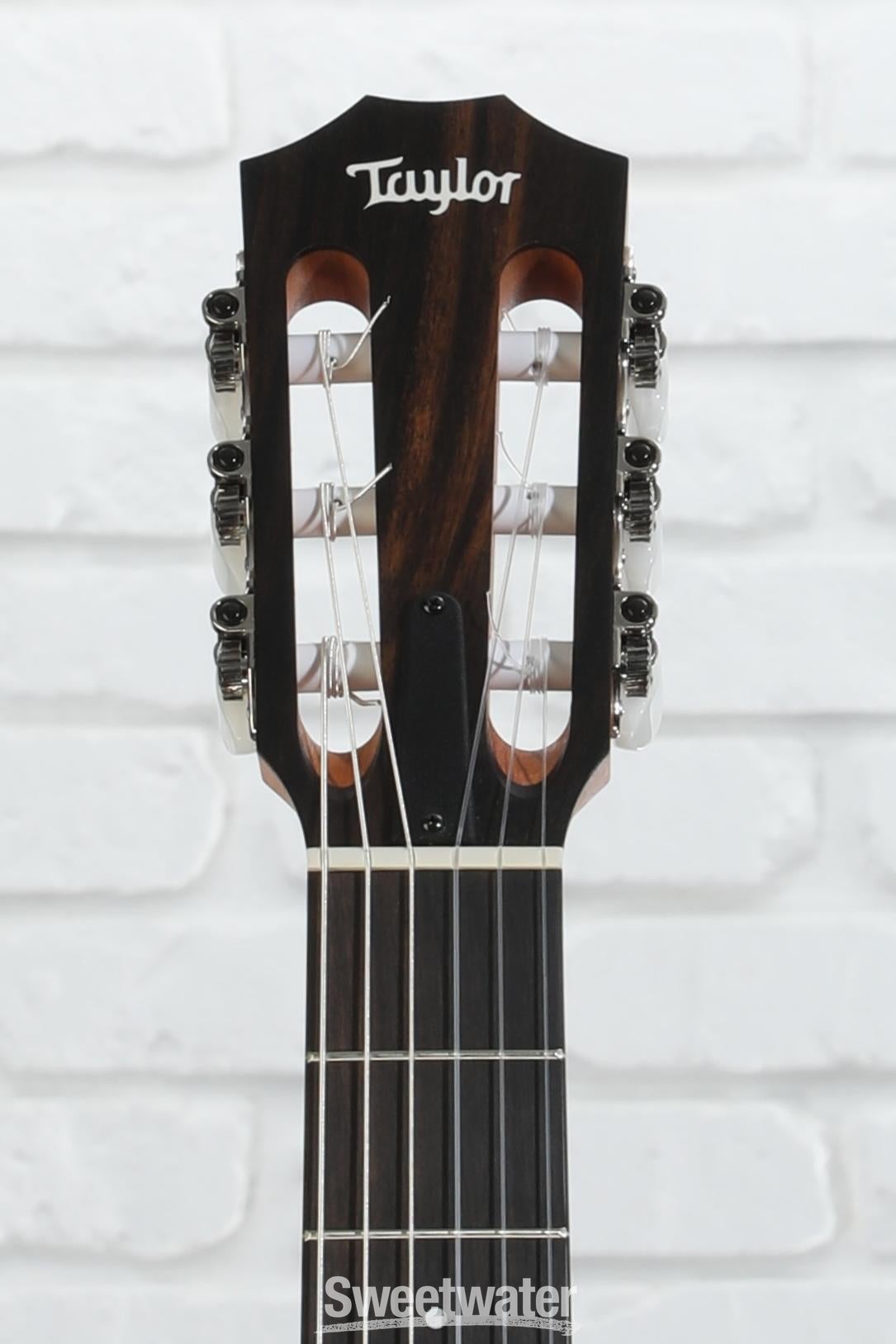 Taylor 214ce Nylon-string Acoustic-electric Guitar - Natural