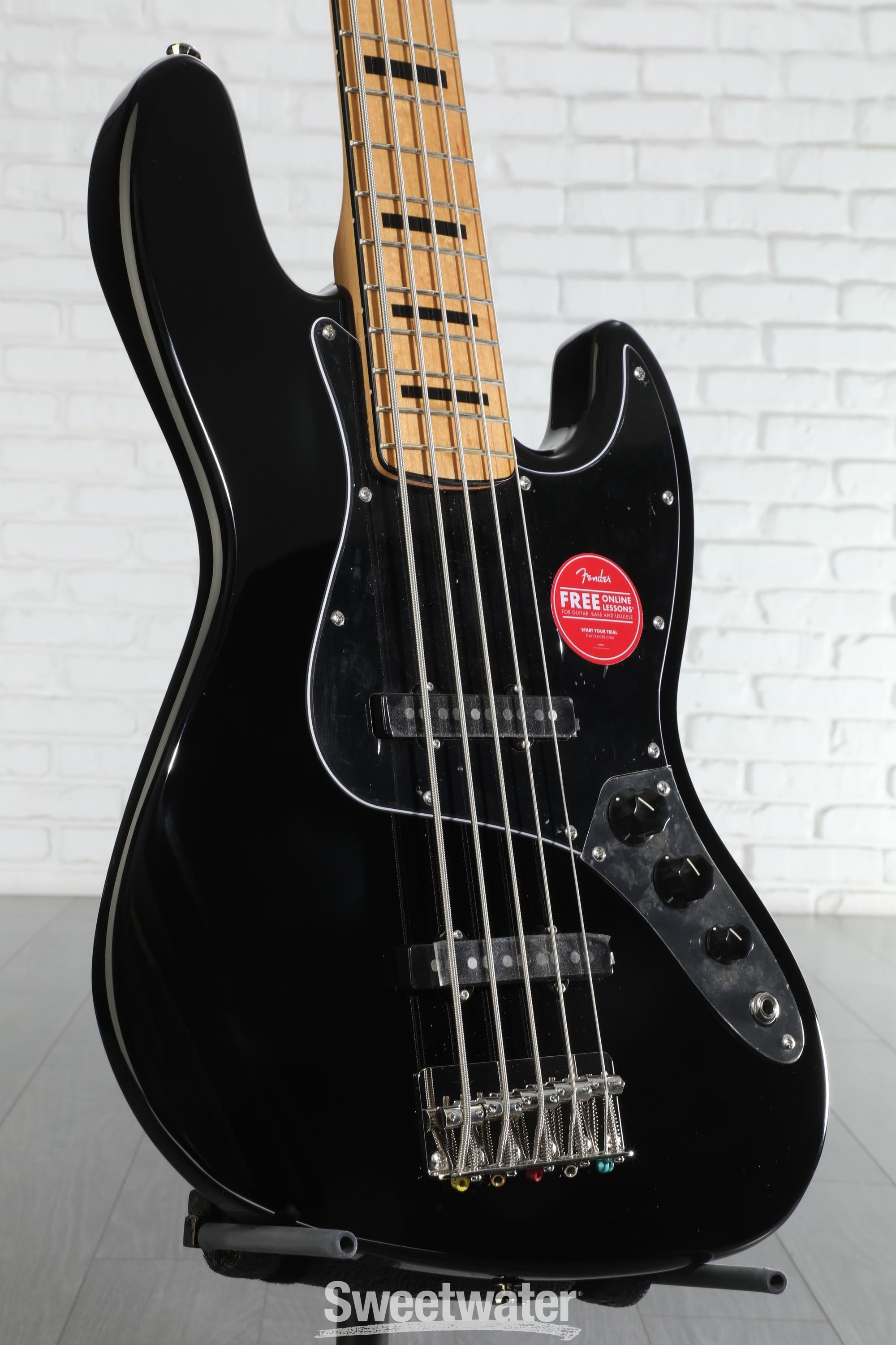 Squier Classic Vibe '70s Jazz Bass V - Black with Maple