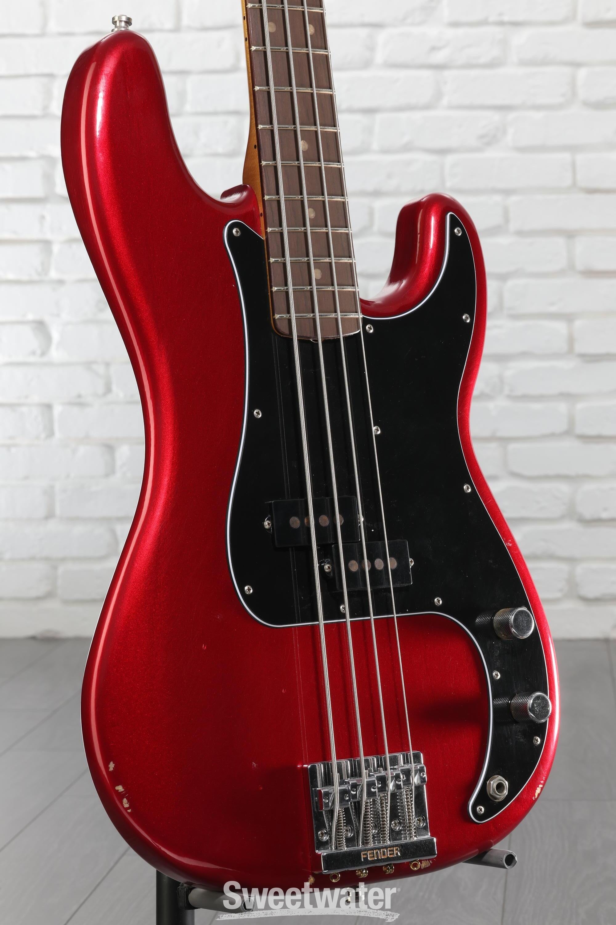 Fender Nate Mendel Precision Bass - Road Worn Candy Apple Red