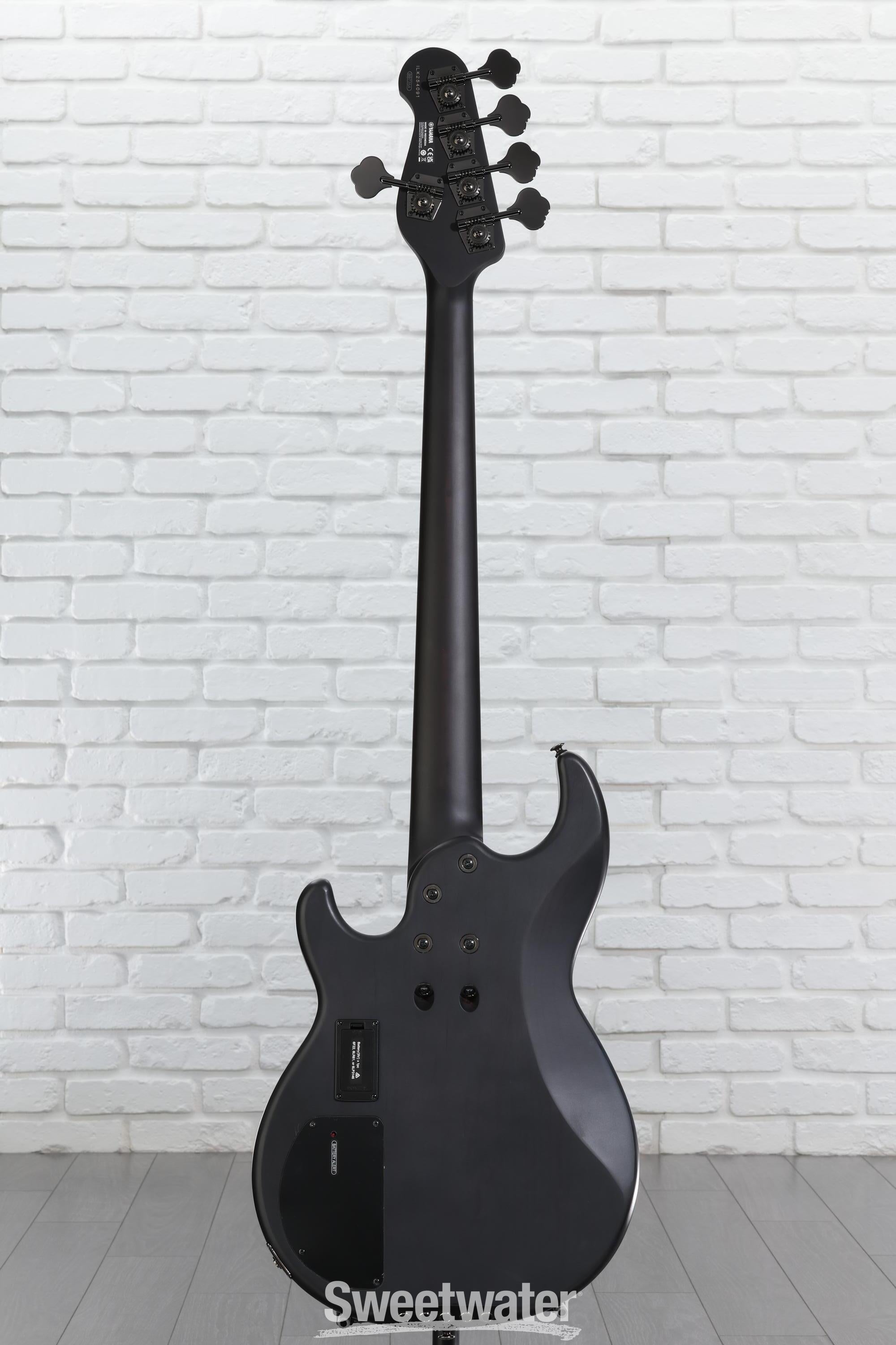 ベース YAMAHA BB 735A Yamaha BB735A 5-string Bass Guitar - Translucent Matte Black