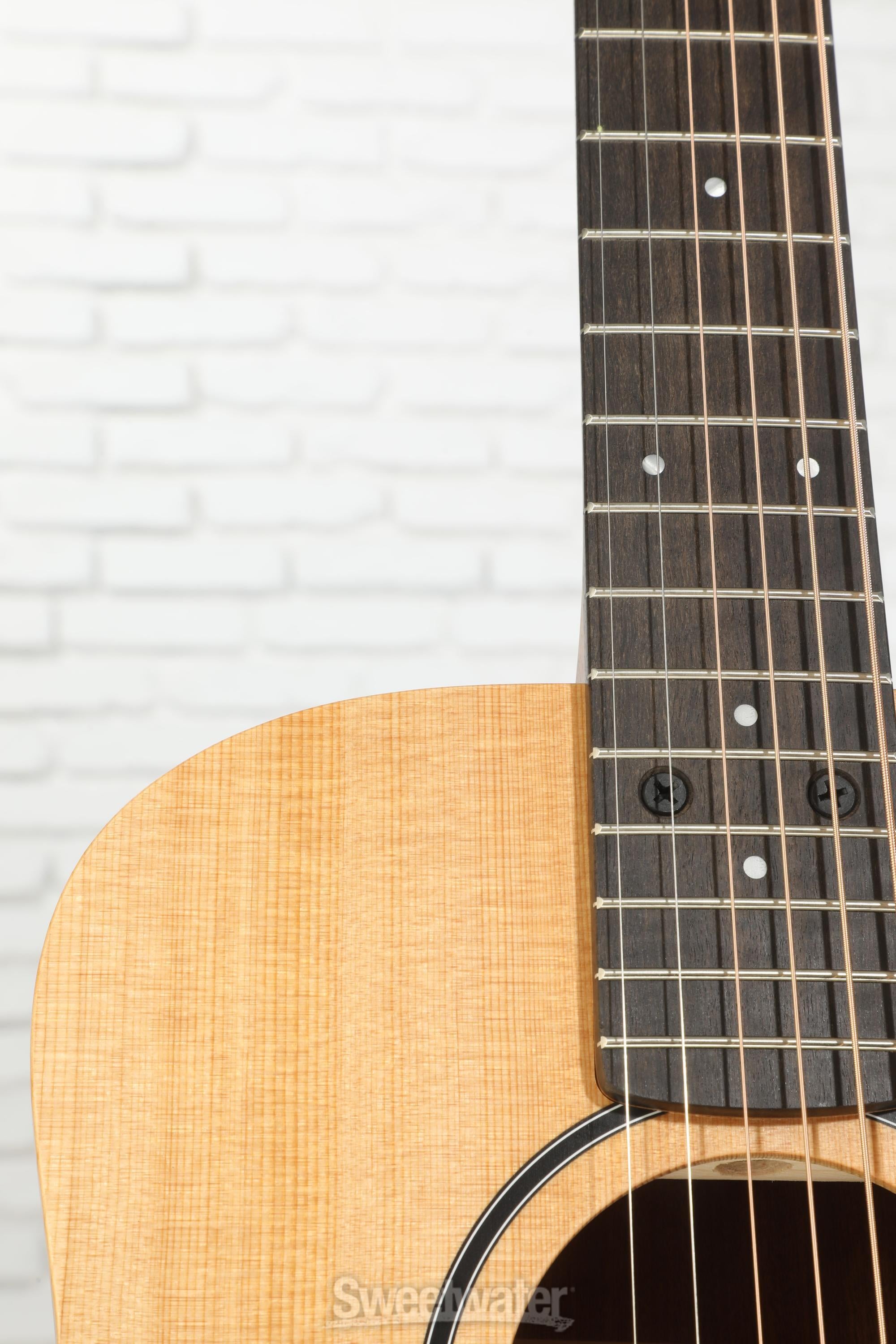 Taylor Baby Taylor BT1 Walnut Left-handed Acoustic Guitar