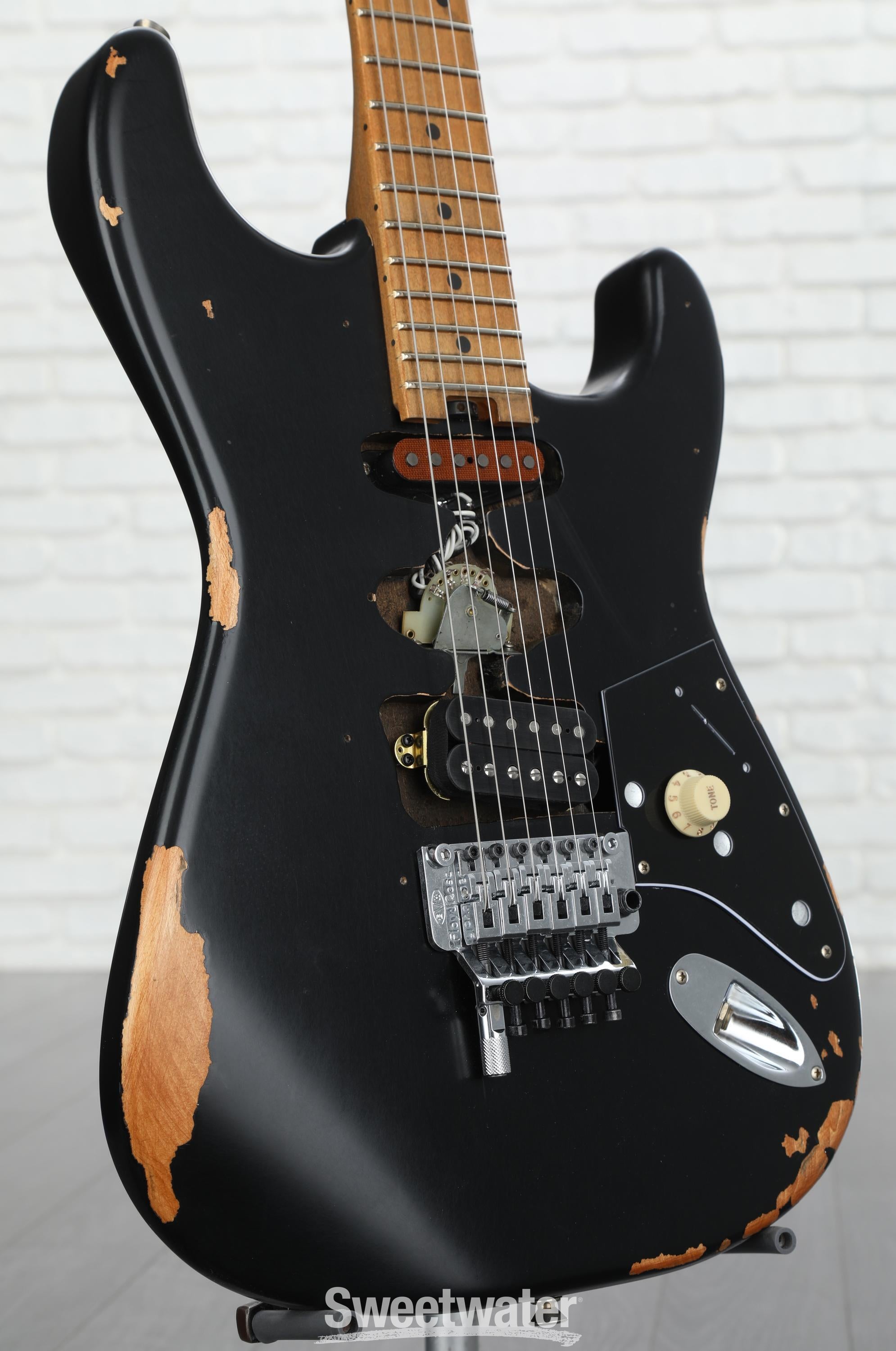 Amazon.com: EVH Frankenstein Series Relic Electric Guitar