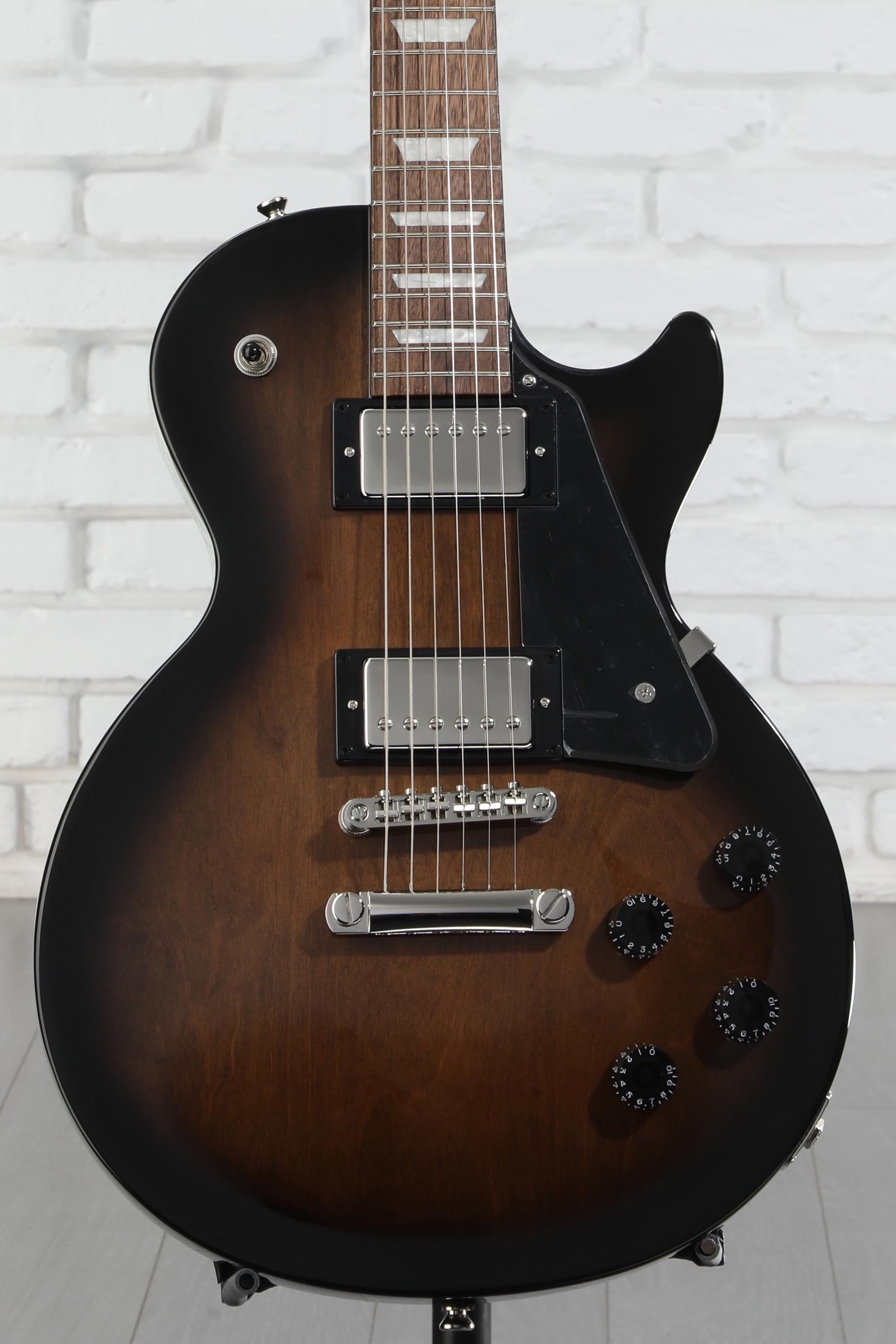 ギター Epiphone les paul studio Epiphone Featuring a Carved Mahogany Top and Zebra-Coil