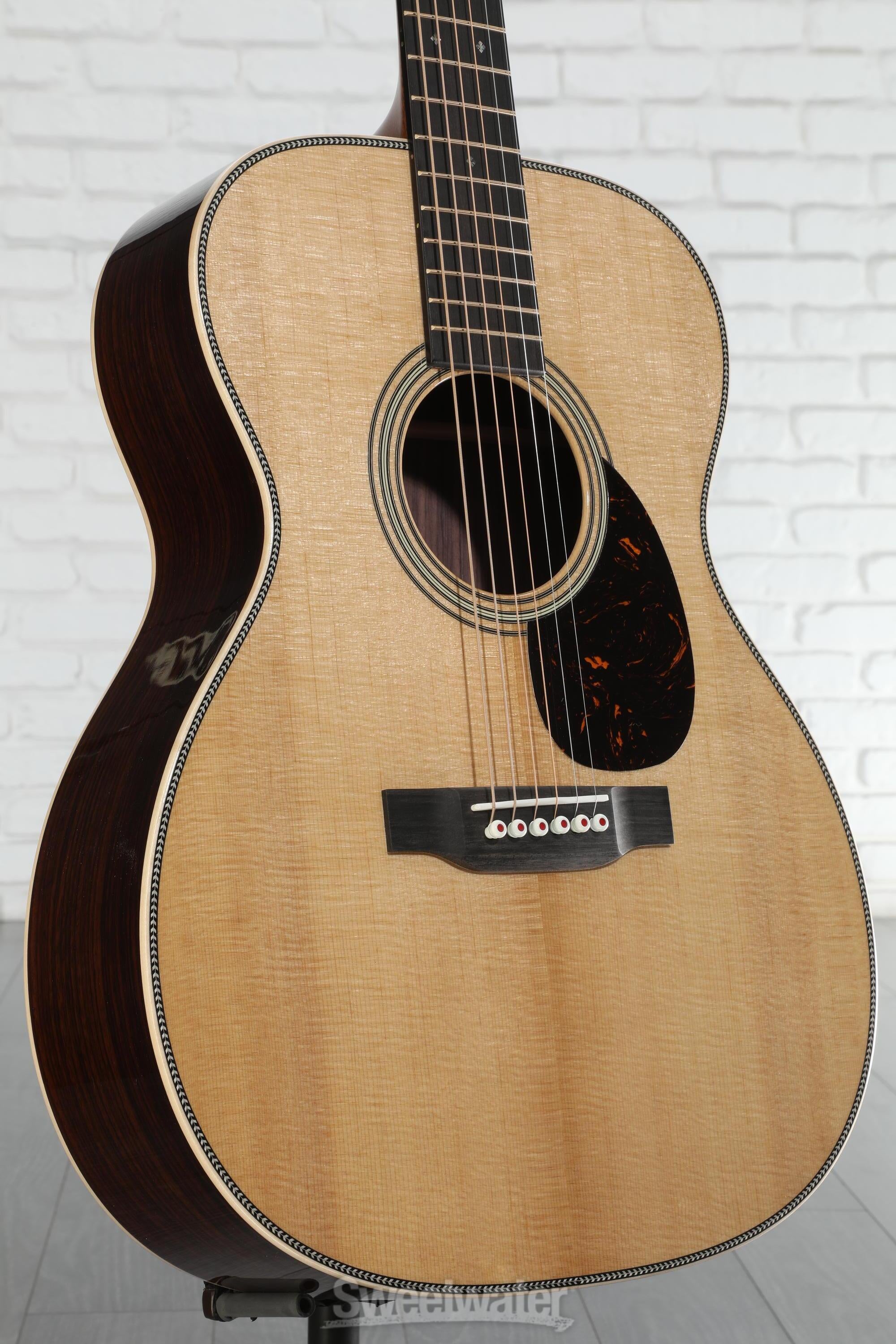 Martin OM-28 Modern Deluxe Acoustic Guitar - Natural