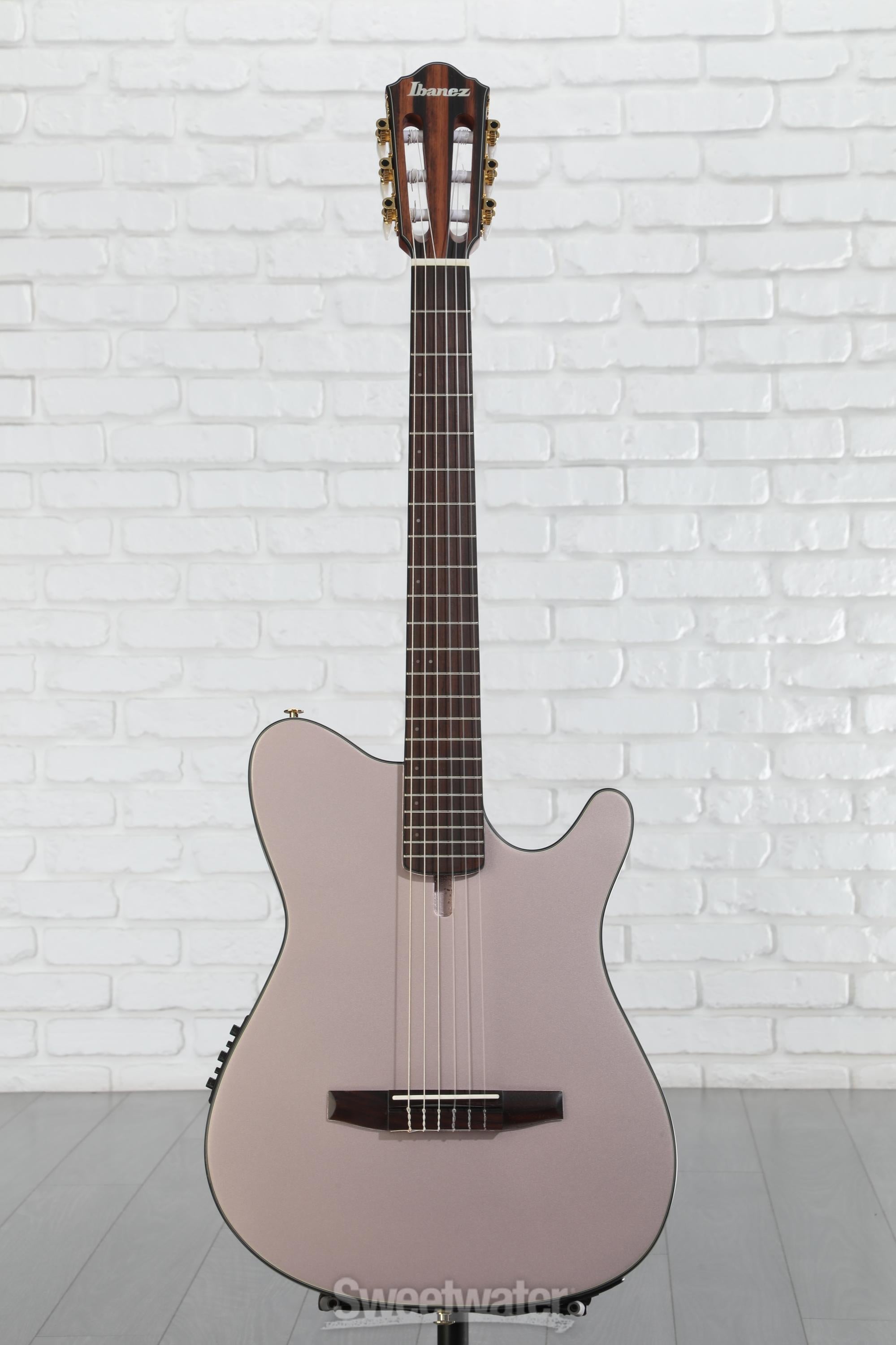 ギター Ibanez FRH10NL Ibanez FRH10NL Left-Handed Nylon-String Acoustic-Electric