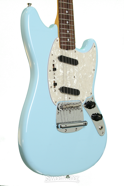 Fender '65 Mustang - Daphne Blue Reviews | Sweetwater