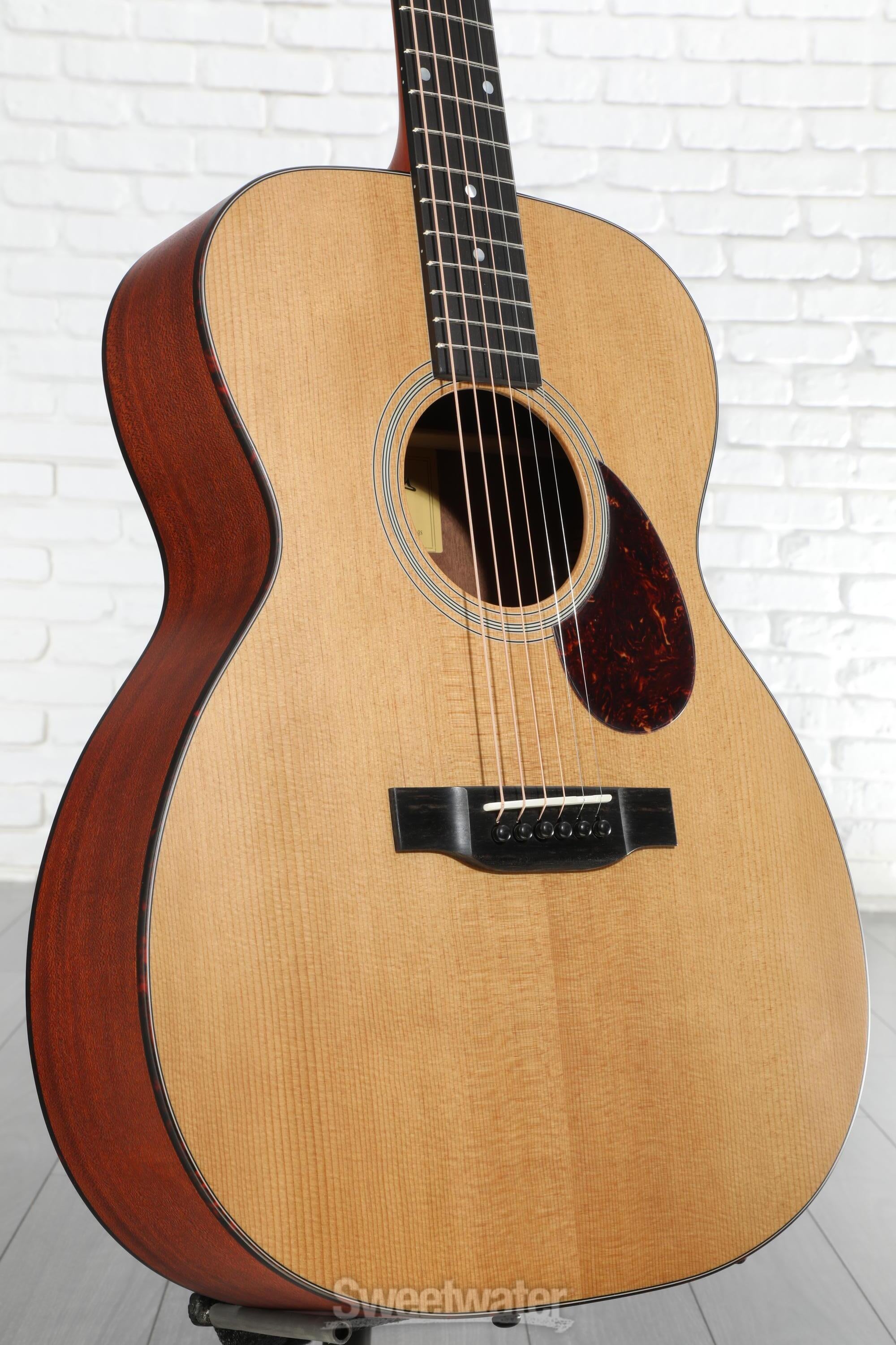 Eastman Guitars E1OM Orchestra Model Acoustic Guitar - Natural