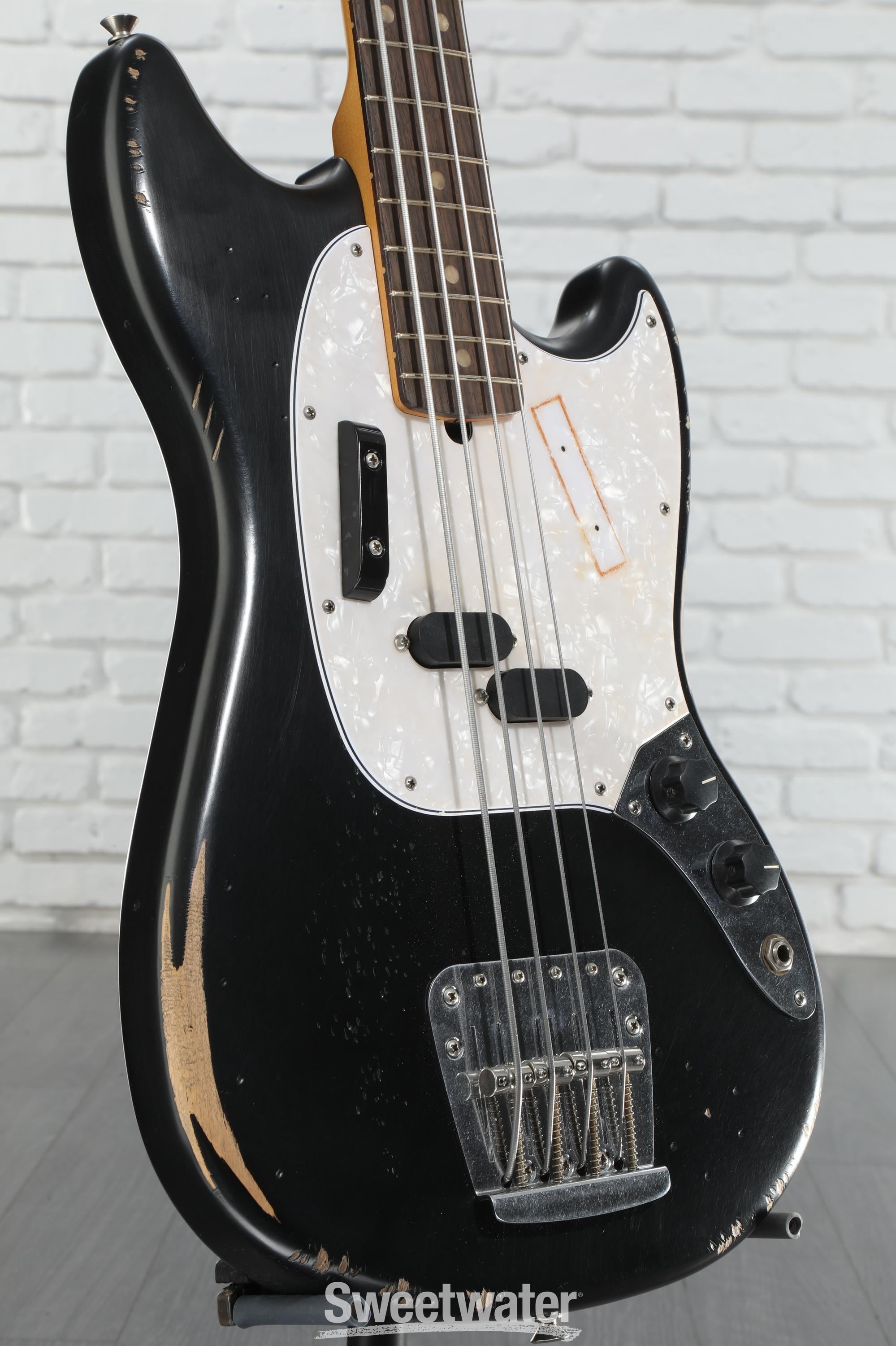 Fender JMJ Road Worn Mustang Bass - Black | Sweetwater