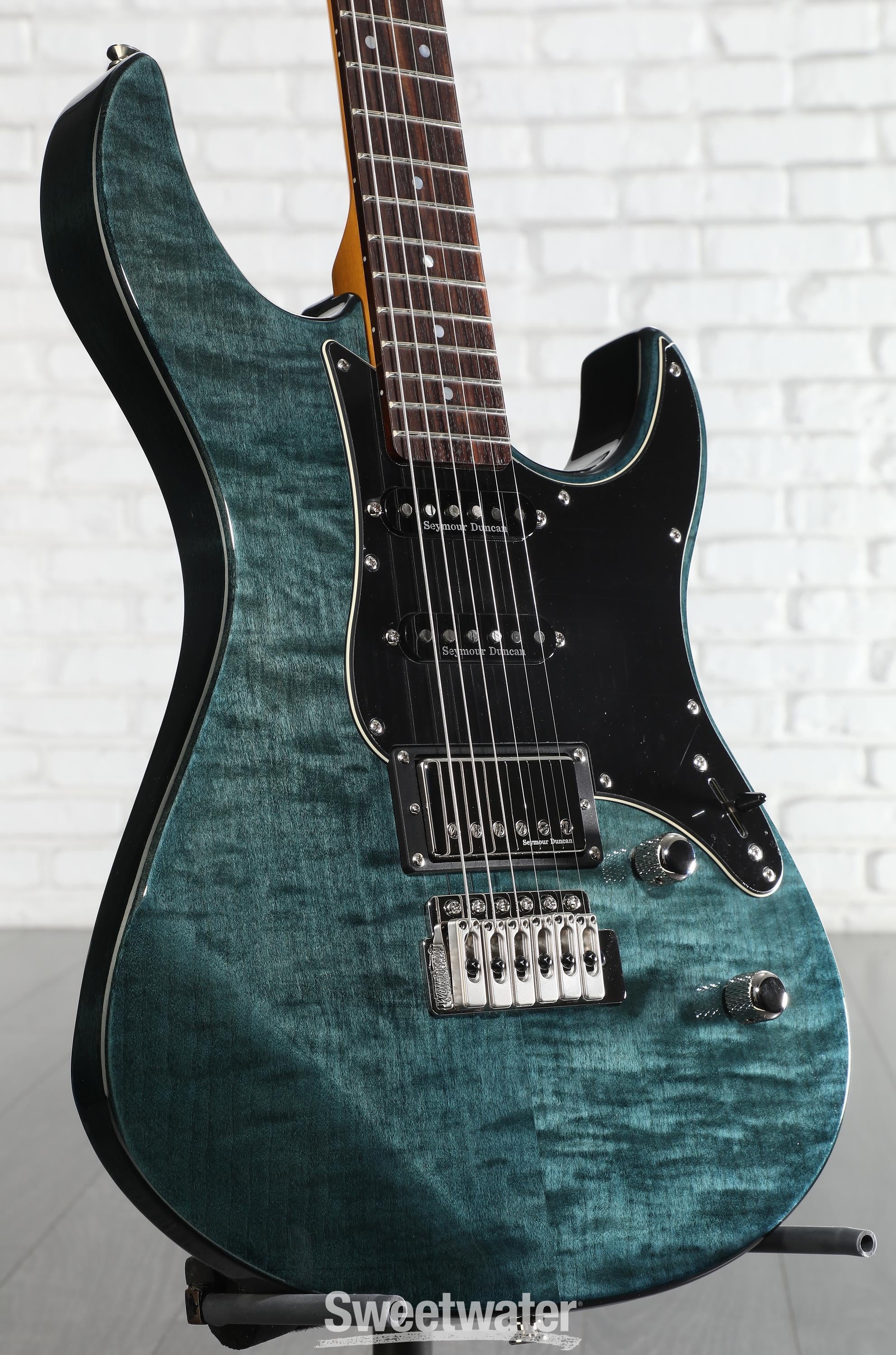 Photo of Yamaha Pacifica PAC612VIIFM Electric Guitar - Indigo Blue