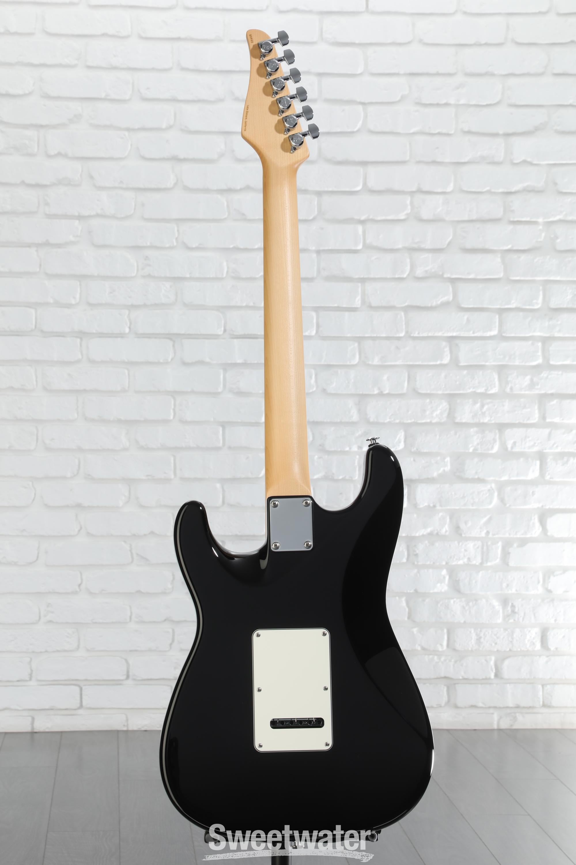 【新春セール】Suhr Classic S Black/Rose SSS Suhr Classic S SSS Electric Guitar - Black | Sweetwater