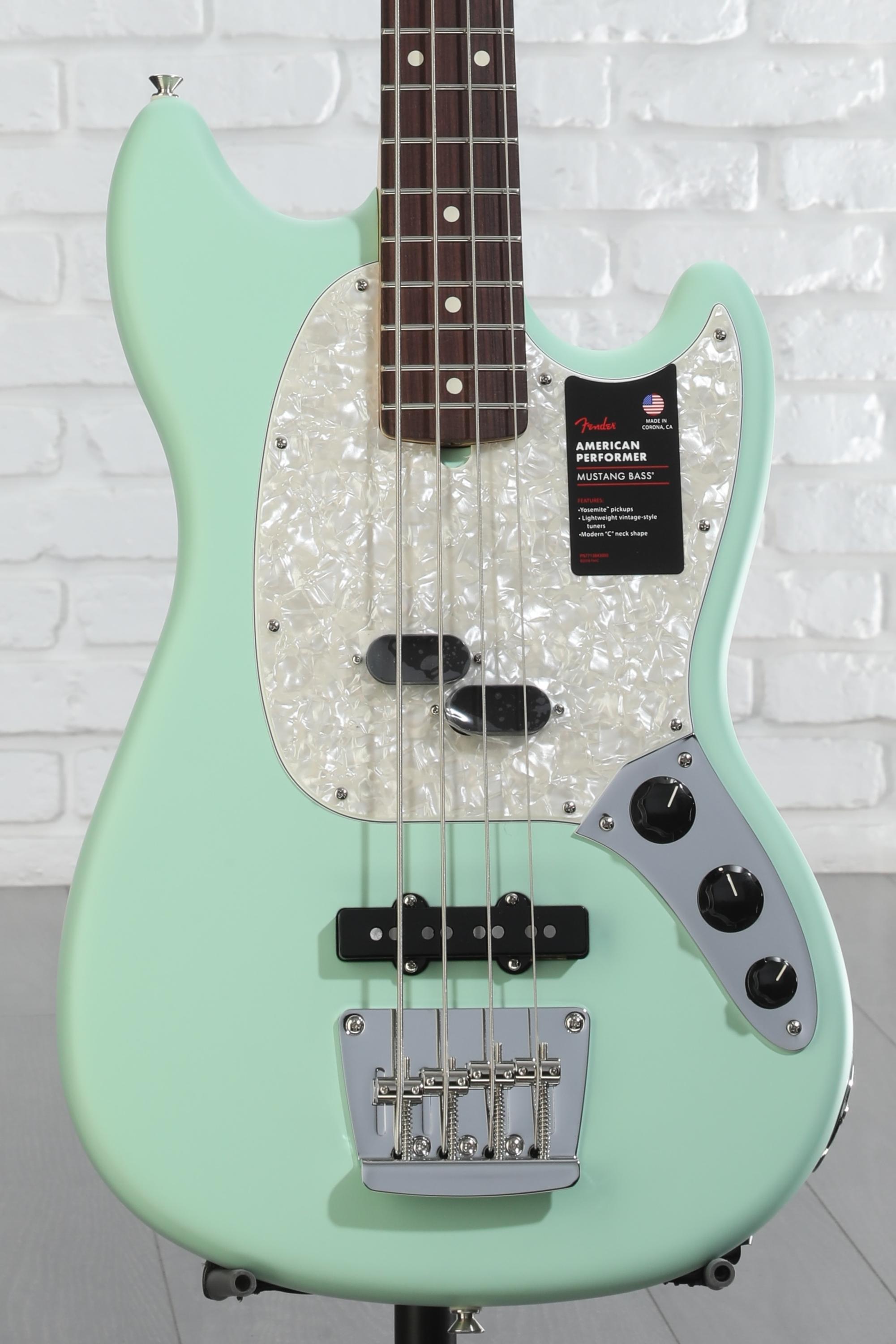 Fender American Performer Mustang Bass - Satin Surf Green