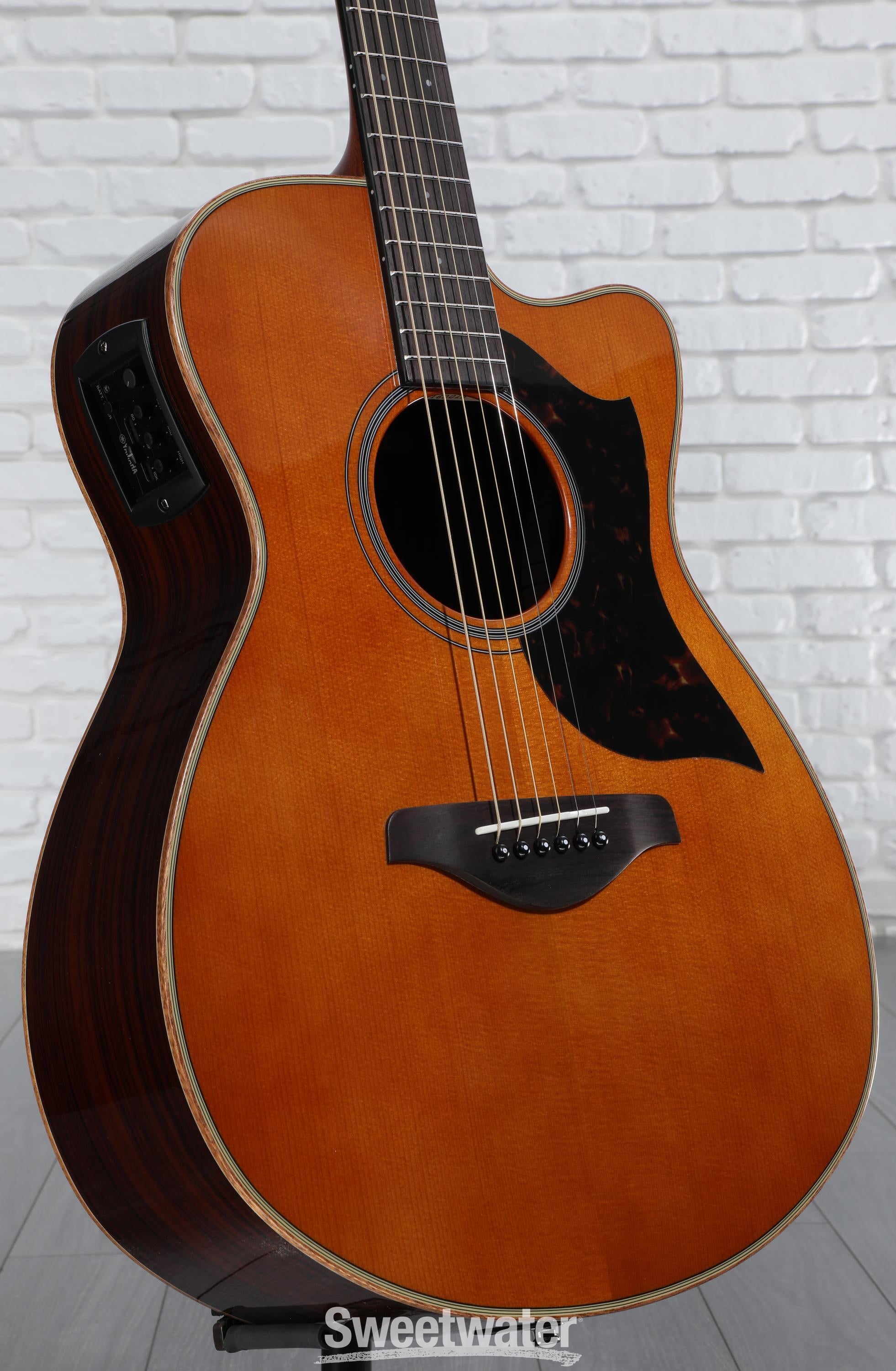 YAMAHA AC1R アコースティックギター AC1R Cutaway Acoustic-Electric Guitar - Yamaha USA
