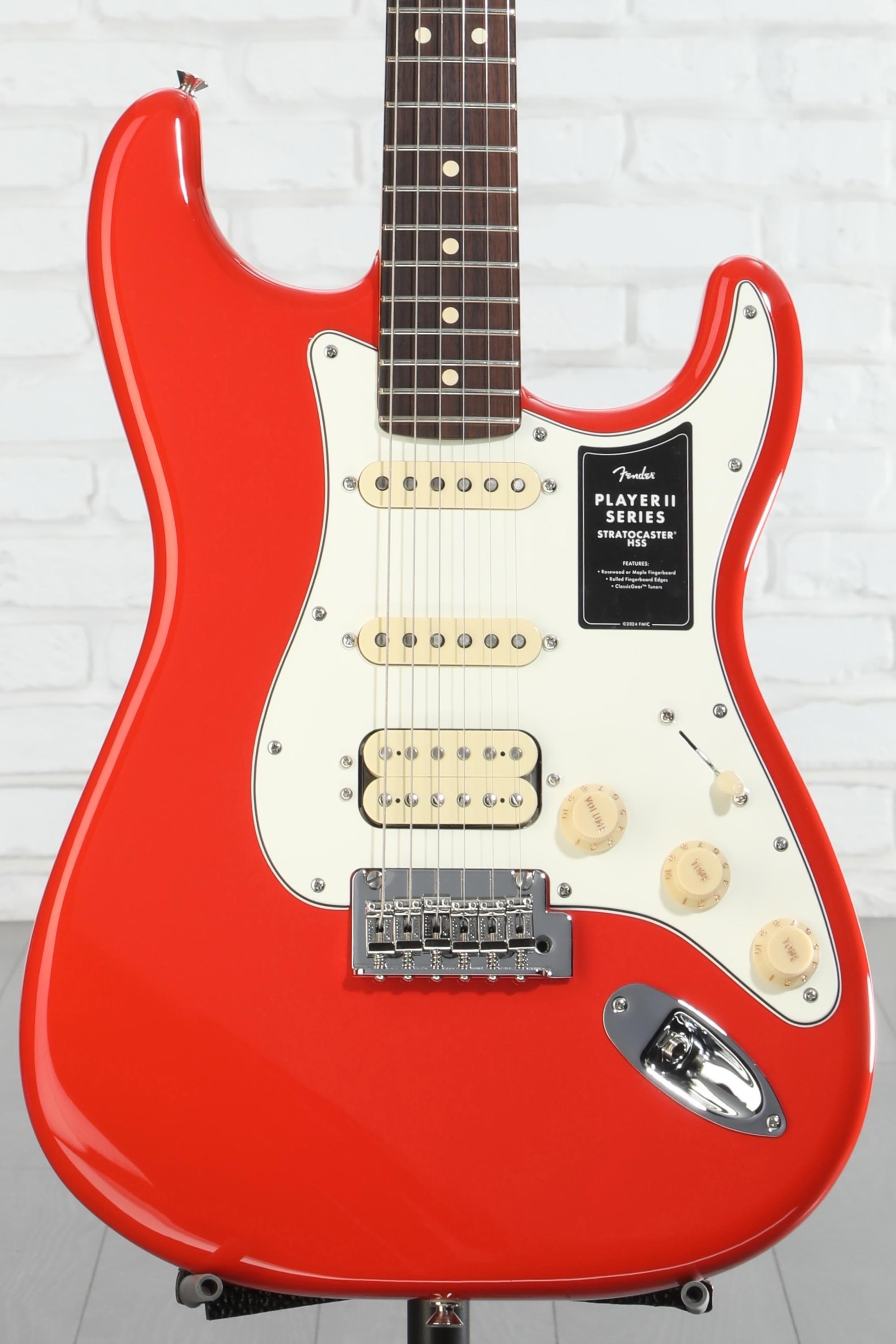 ギター Fender Player II Stratocaster Coral Red Fender Player II Stratocaster Electric Guitar Coral Red