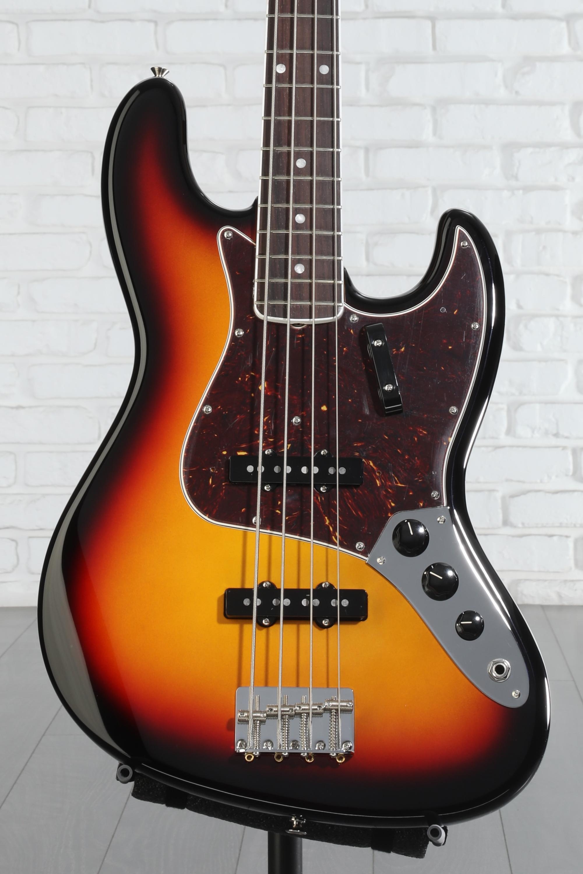 Fender American Vintage II 1966 Jazz Bass - 3-color Sunburst