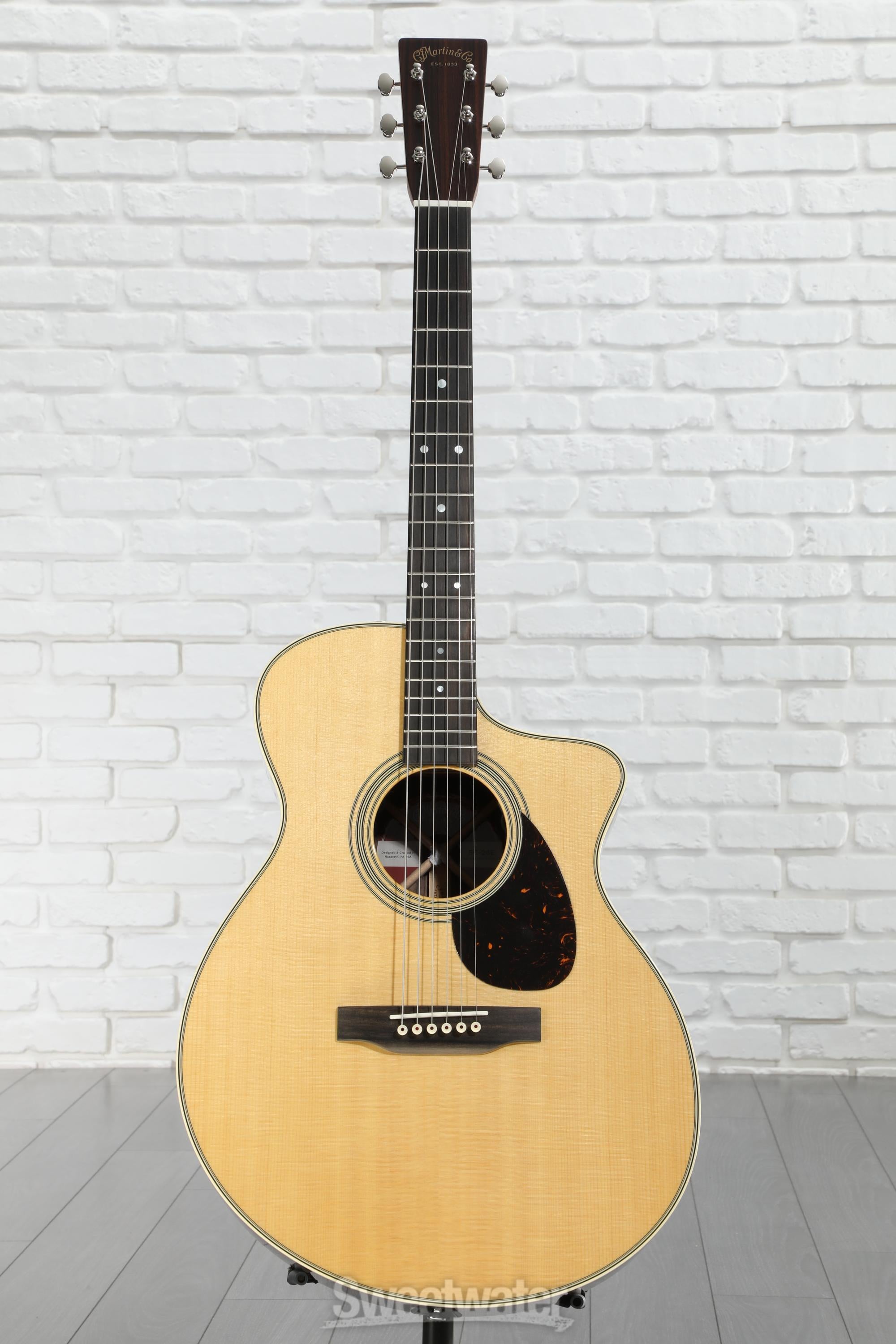 Martin SC-28E Acoustic-electric Guitar with Fishman Aura VT
