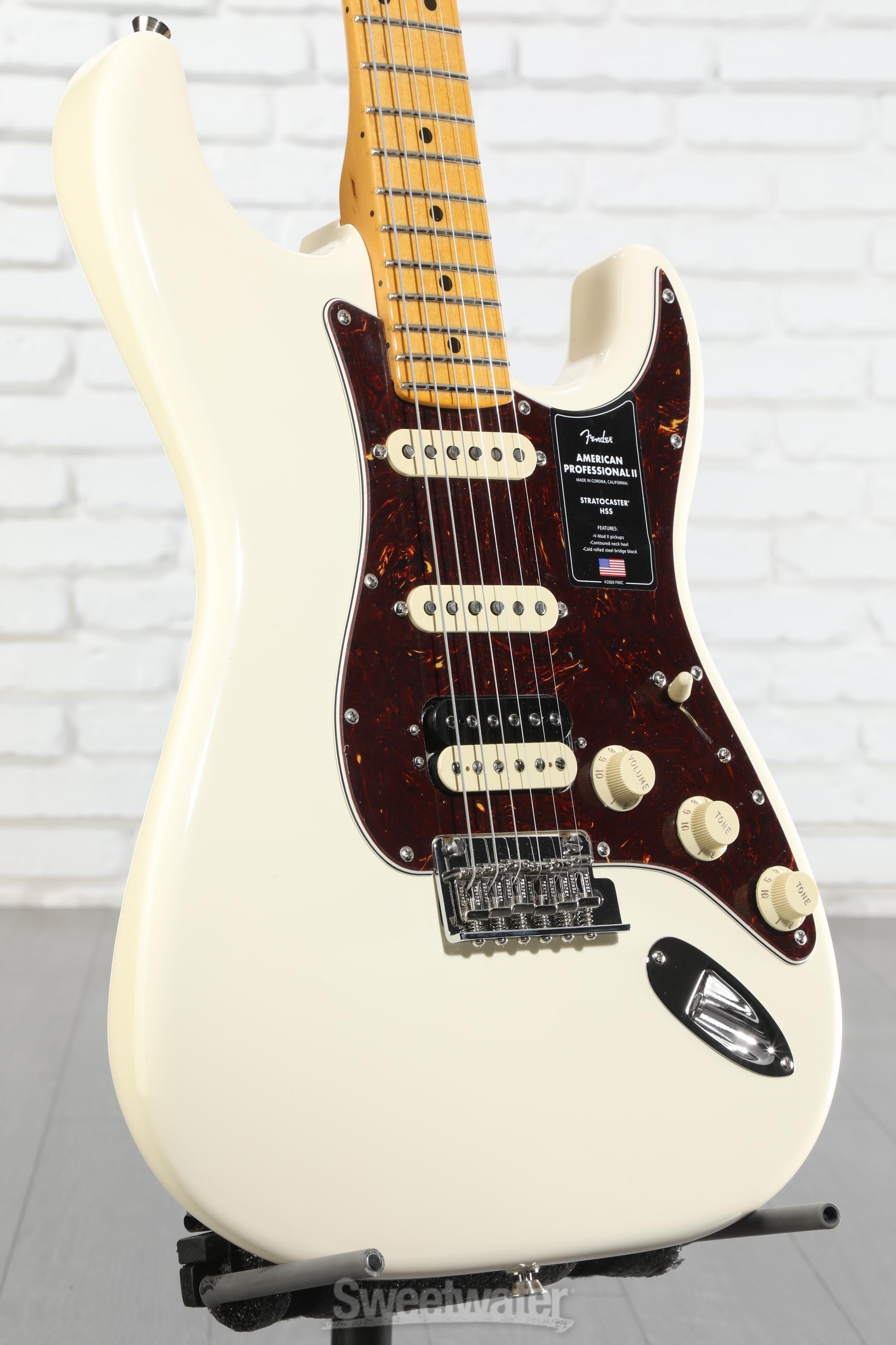 ギター Fender USA Professional Stratocaster HSS Fender American Professional II Stratocaster HSS - Olympic White
