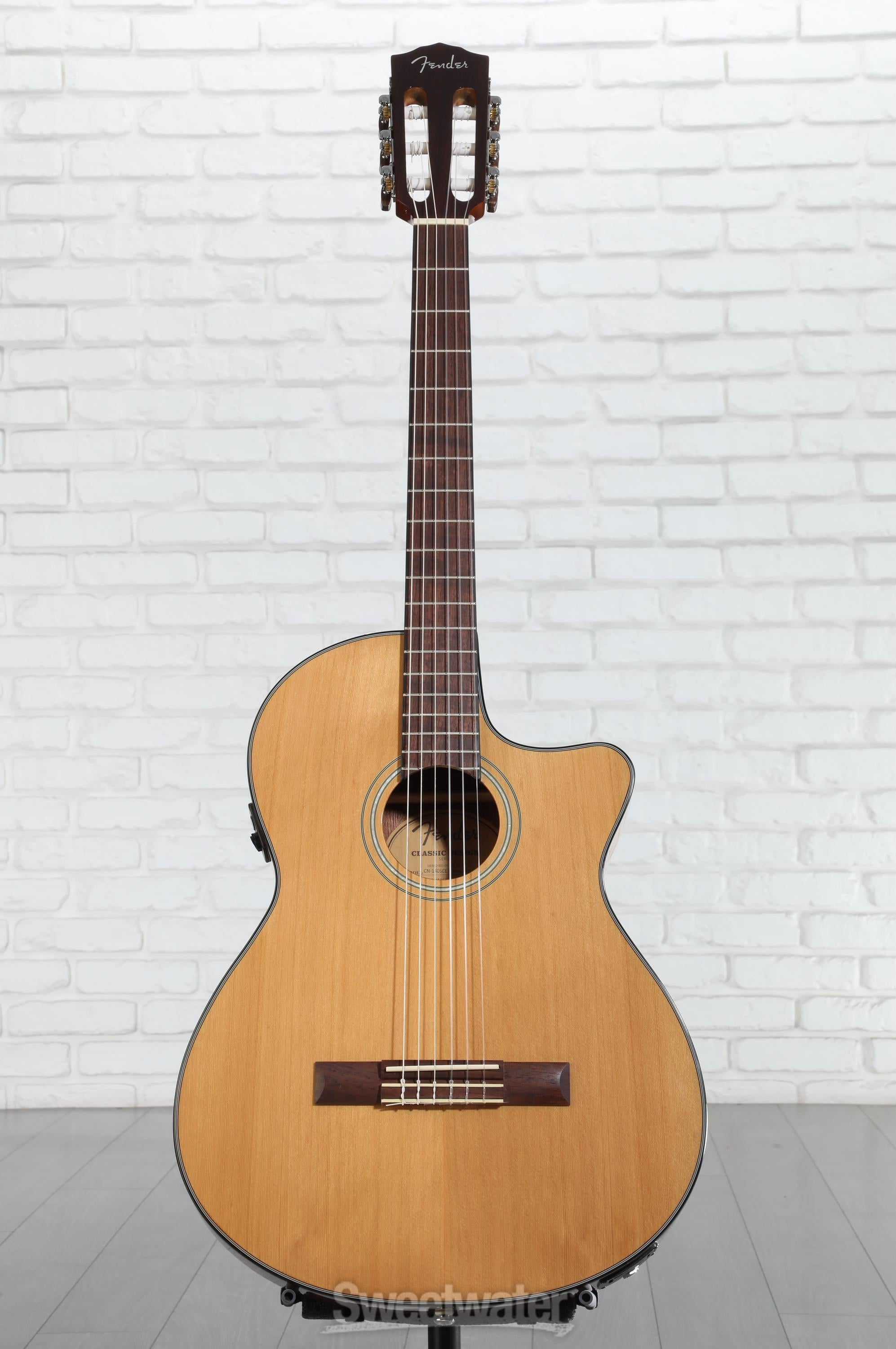 Fender CN-140SCE - Natural Reviews | Sweetwater