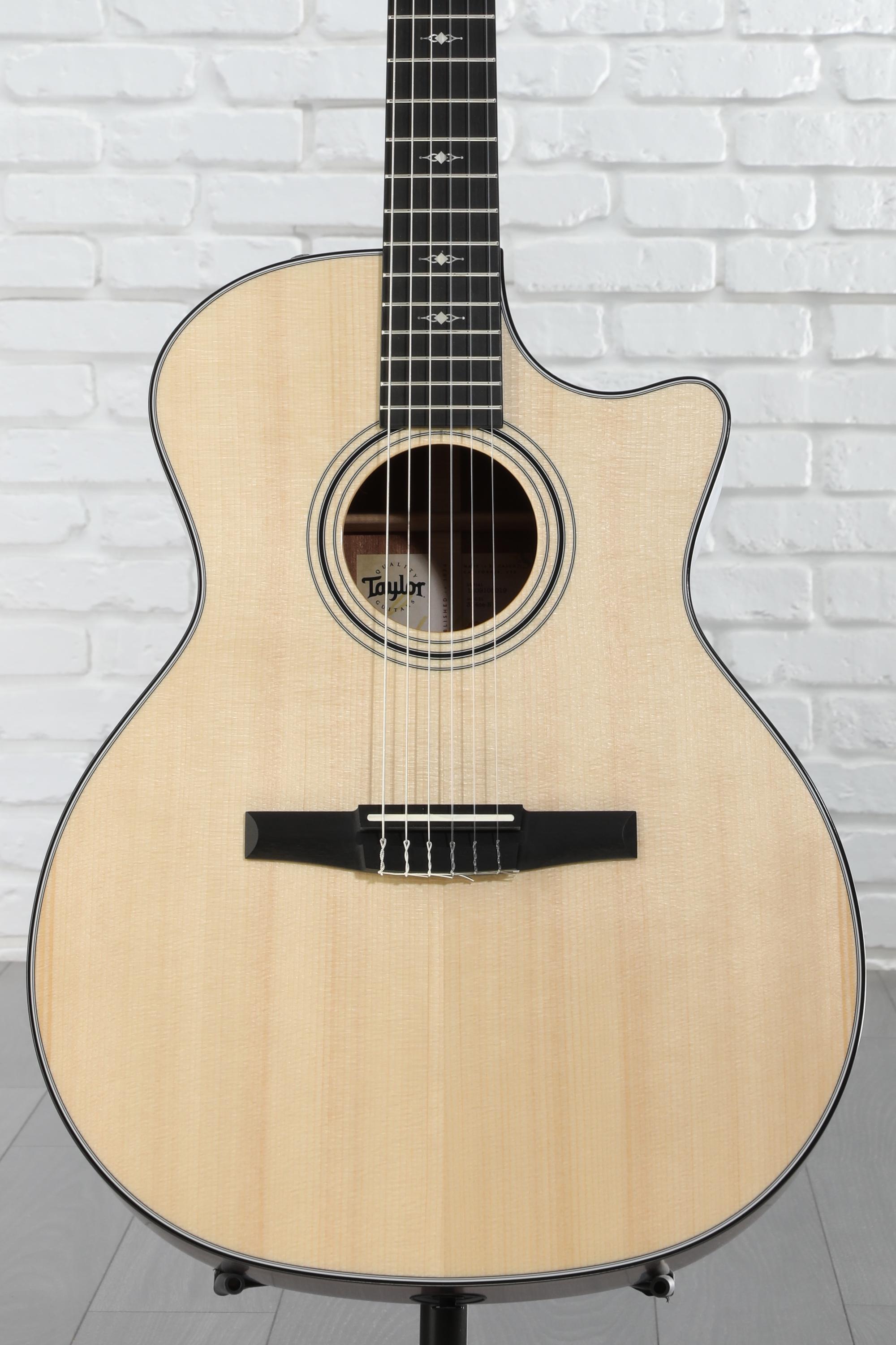 テイラー　Taylor 314ce NAT ギター Taylor 314ce-N Nylon Acoustic-electric Guitar - Natural Sitka