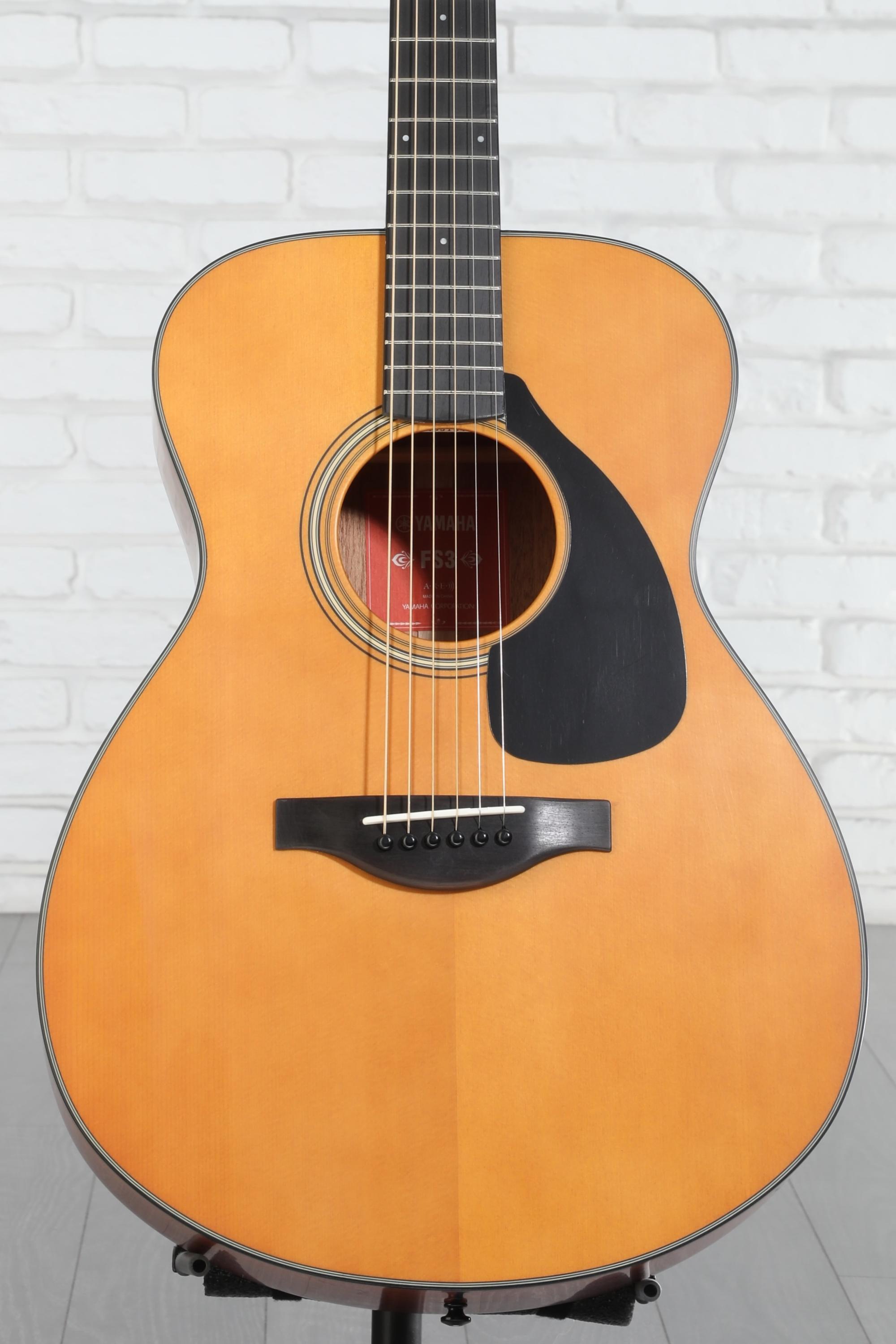 ギター play acoustic Amazon | TC HELICON エレアコ・ギター用エフェクト付きボーカル