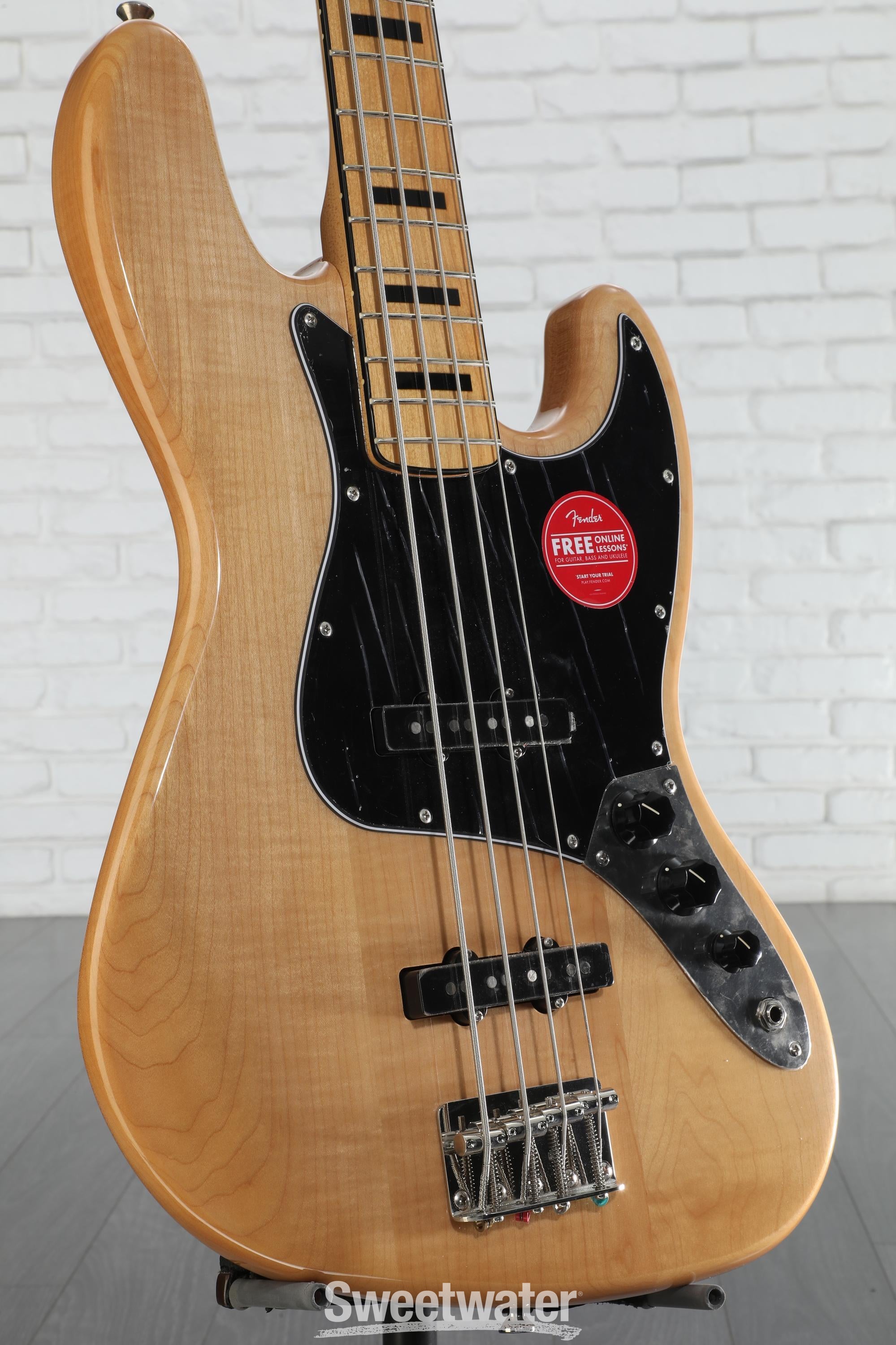 Squier Classic Vibe '70s Jazz Bass - Natural | Sweetwater