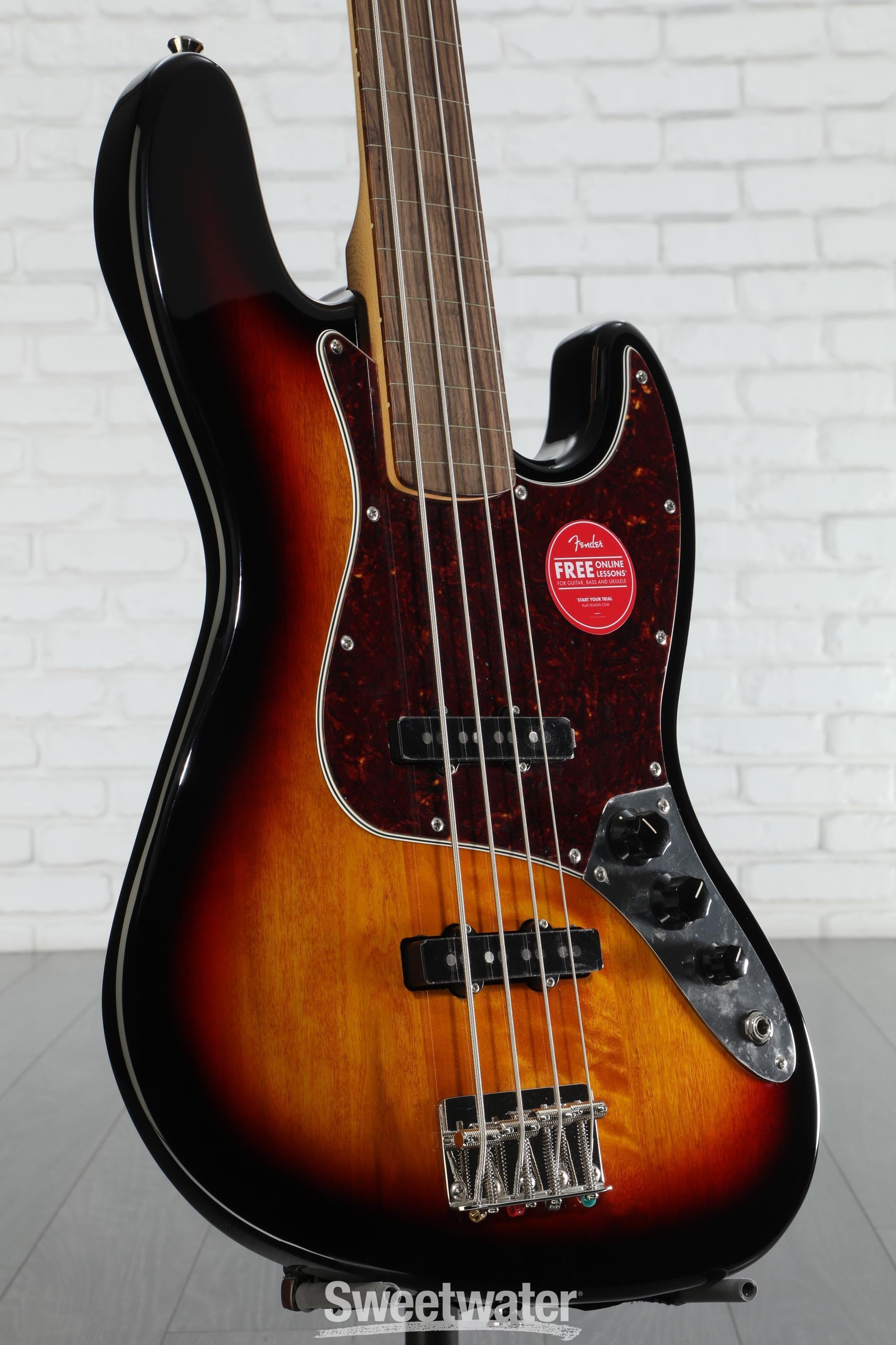 【10439】 Squier Fretless Jazz Bass Squier Classic Vibe '60s Fretless Jazz Bass Guitar | Music