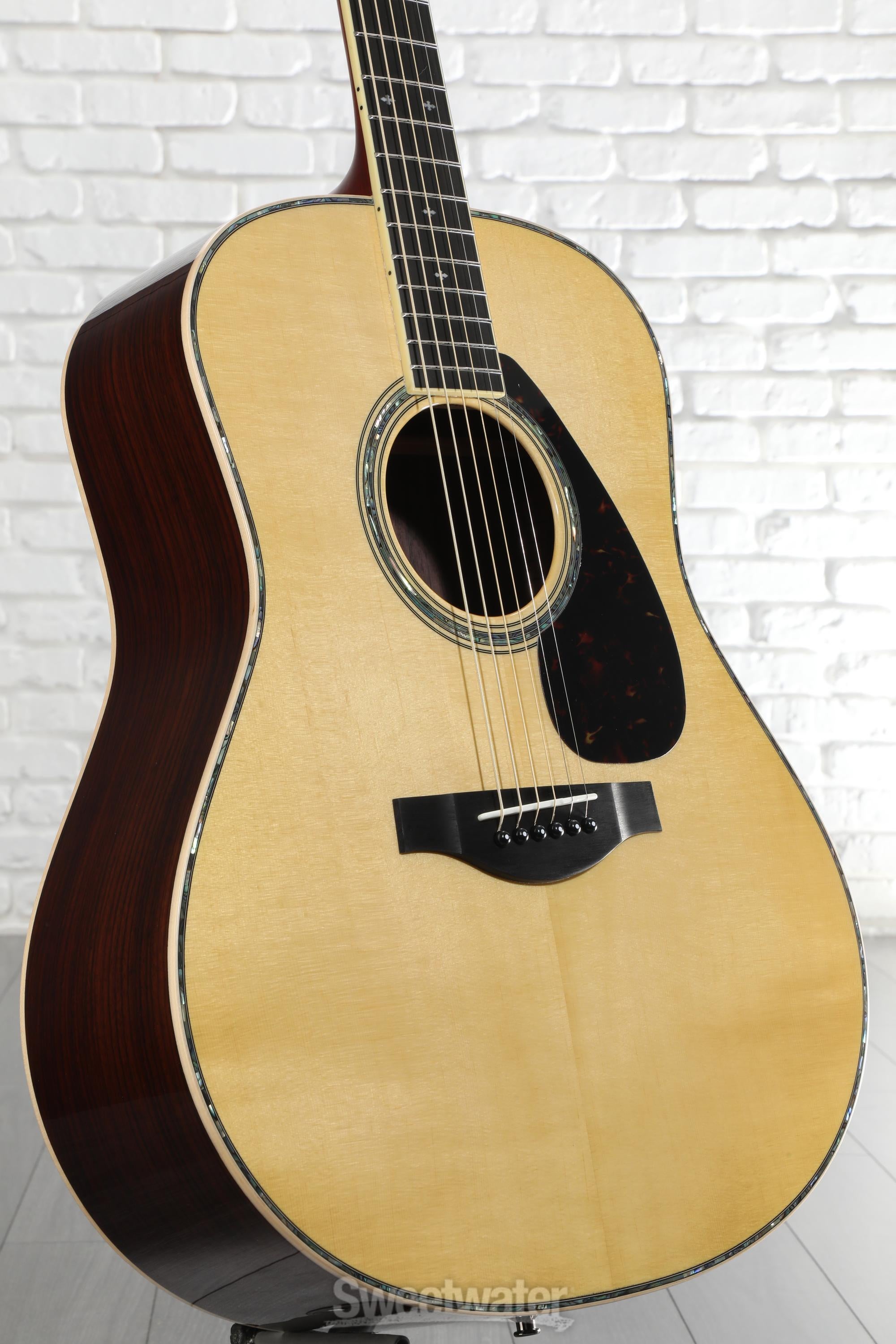 Yamaha LL16D ARE Original Jumbo Acoustic-electric Guitar - Natural
