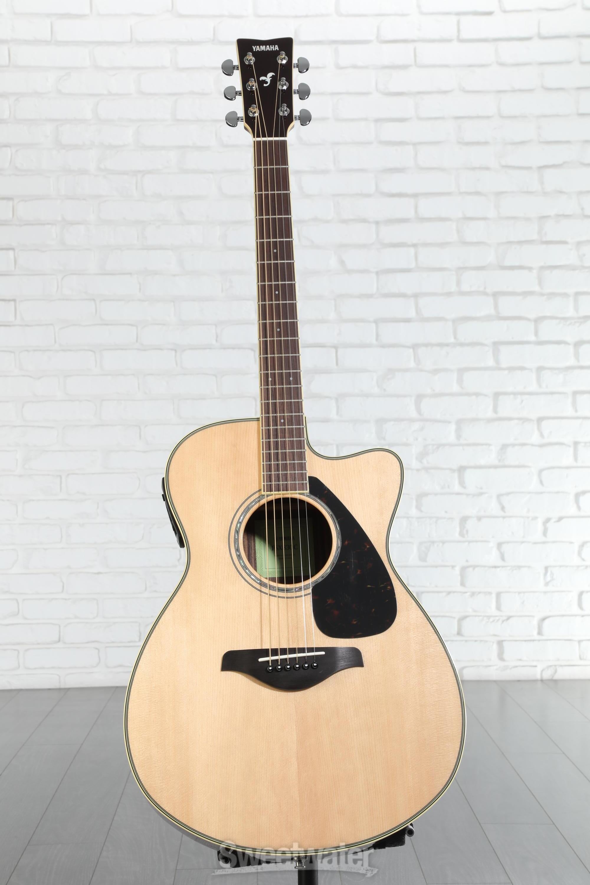 Yamaha FSX830C Concert Cutaway Acoustic-electric Guitar - Natural