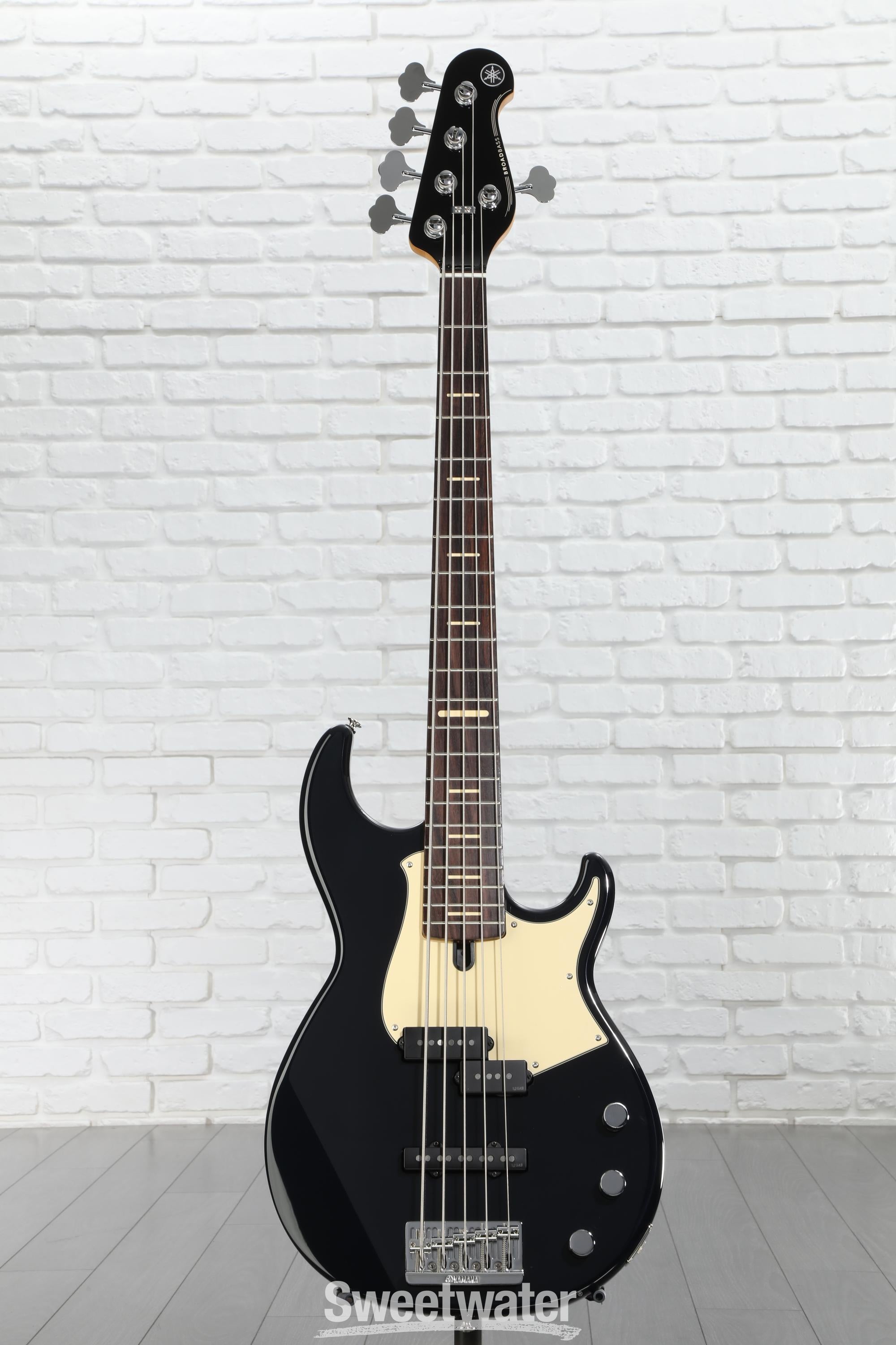 Yamaha BBP35 5-string Bass Guitar - Midnight Blue | Sweetwater