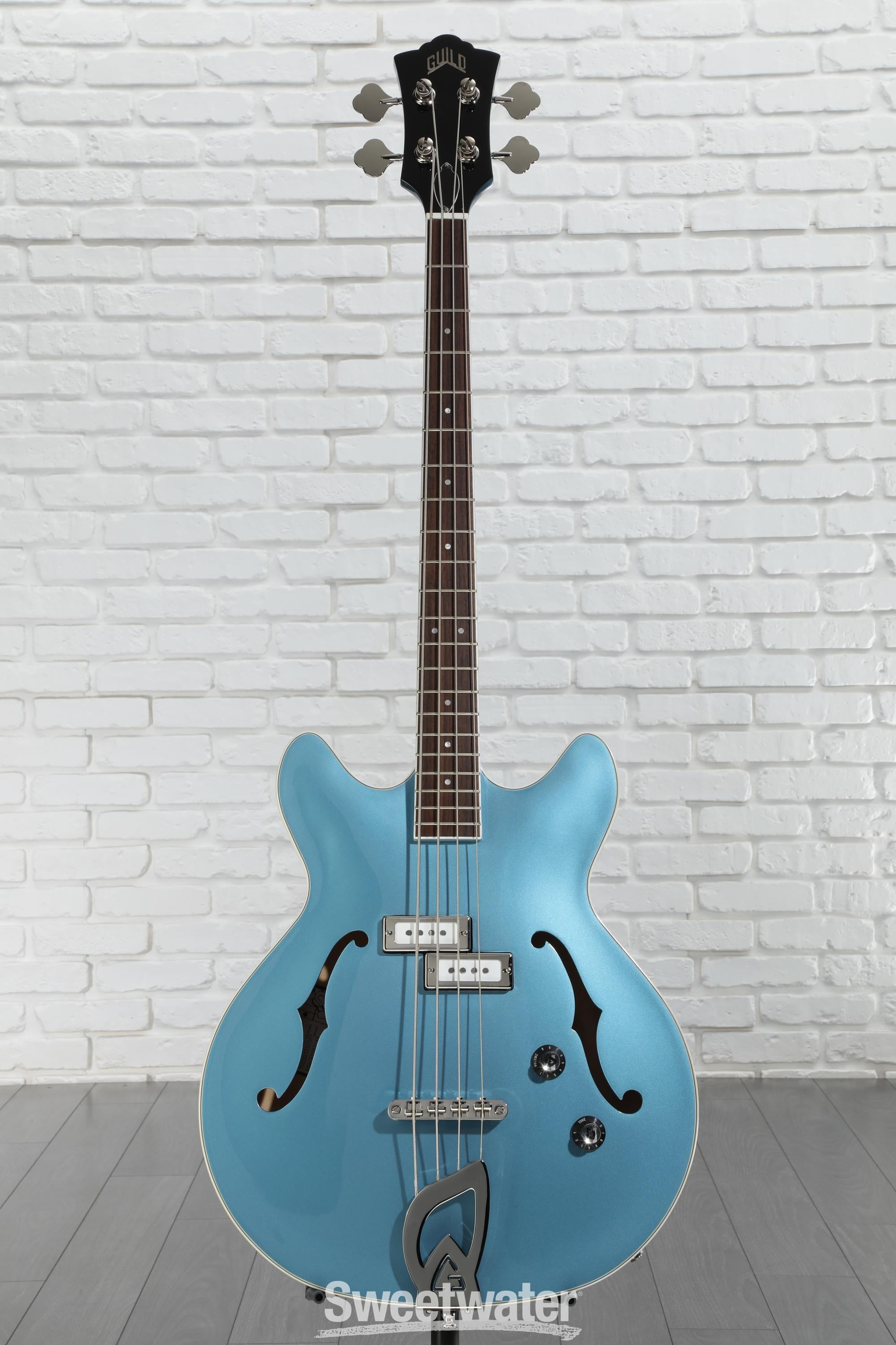 Guild Starfire I Limited Edition Bass Guitar - Pelham Blue
