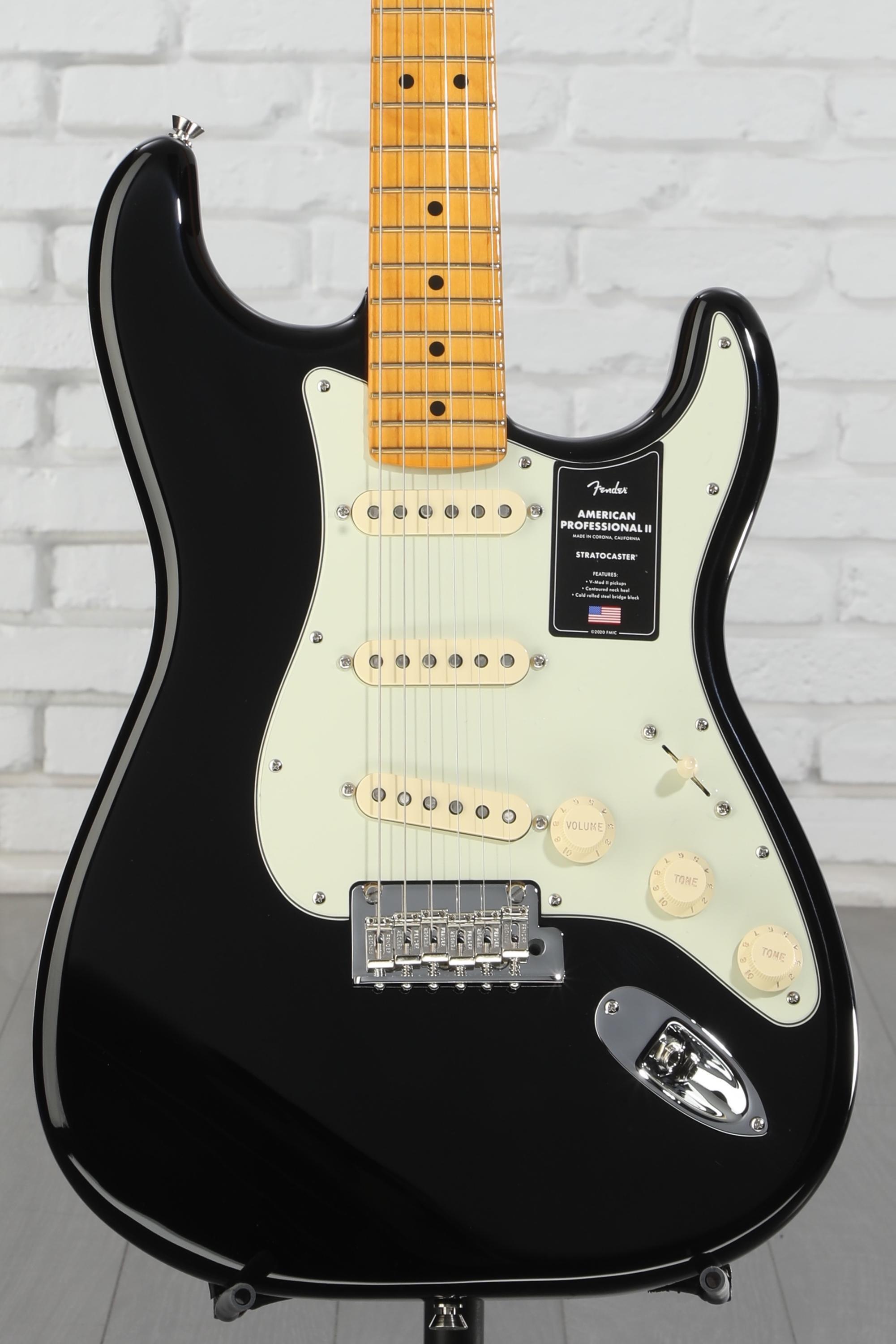 ギター [izk]Professional II Stratocaster(DN) Fender American Professional II Stratocaster®, Maple Fingerboard