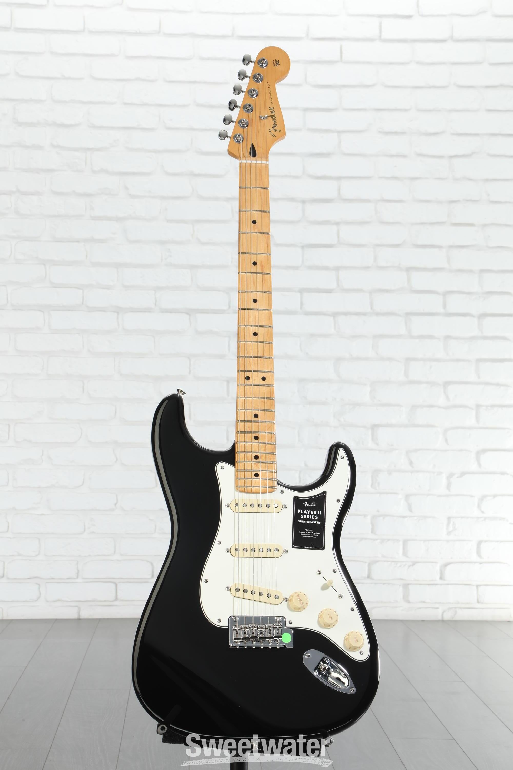Fender Player II Series Stratocaster 黒 Fender Player II Stratocaster Black 2024 | The Music Zoo