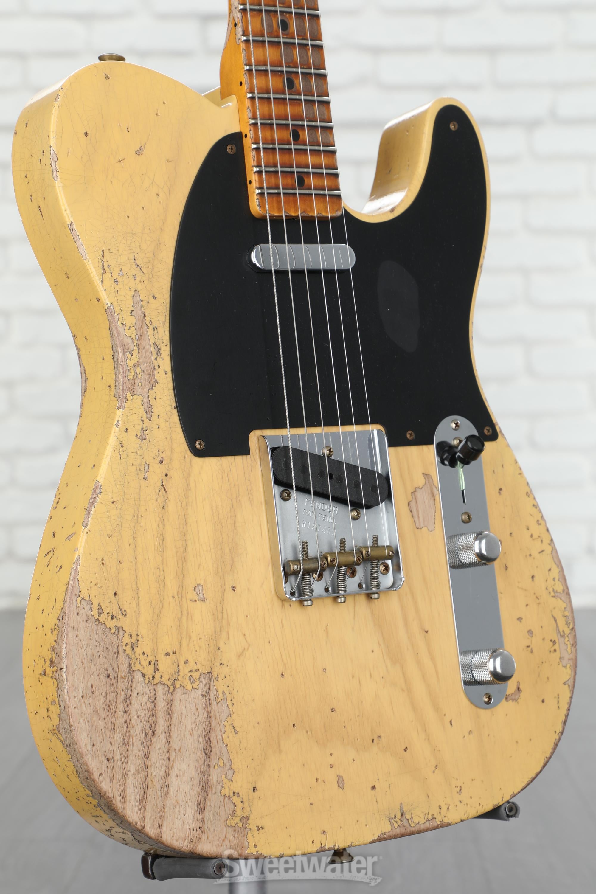 Fender Custom Shop 1954 Telecaster Super Heavy Relic Electric Guitar - Aged  Nocaster Blonde | Sweetwater