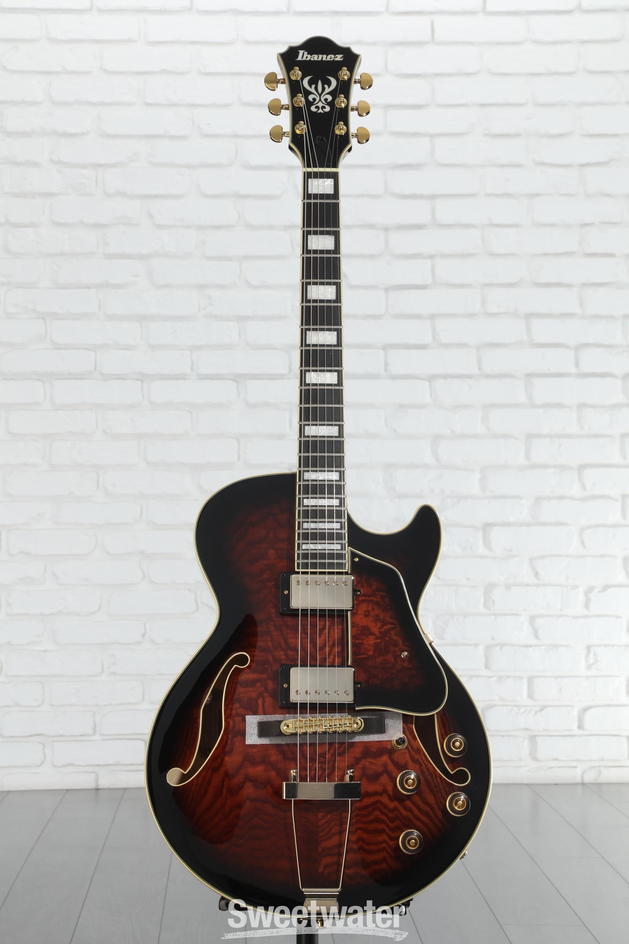 Ibanez Artcore Expressionist AG95QA Hollowbody Electric