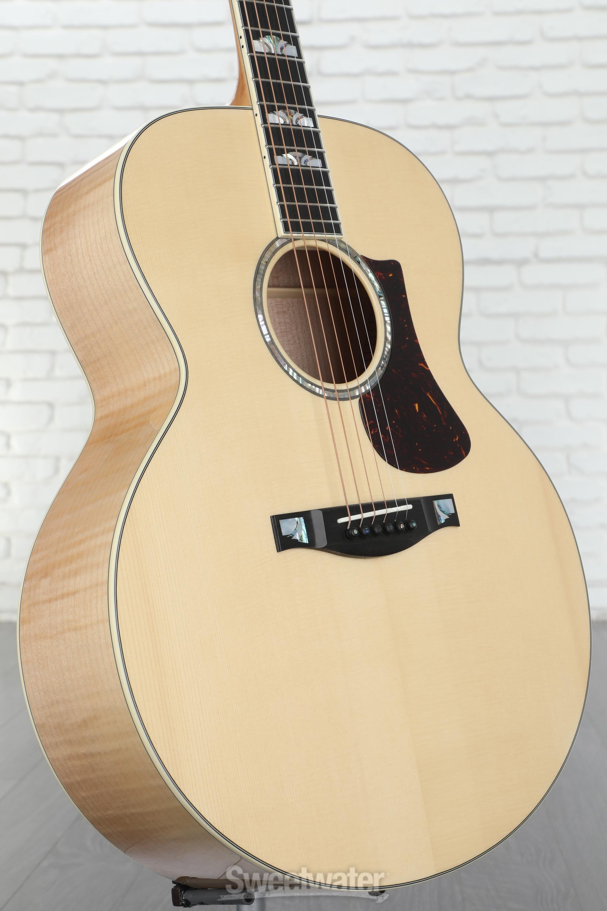 Eastman Guitars AC630 Jumbo Acoustic Guitar - Natural | Sweetwater