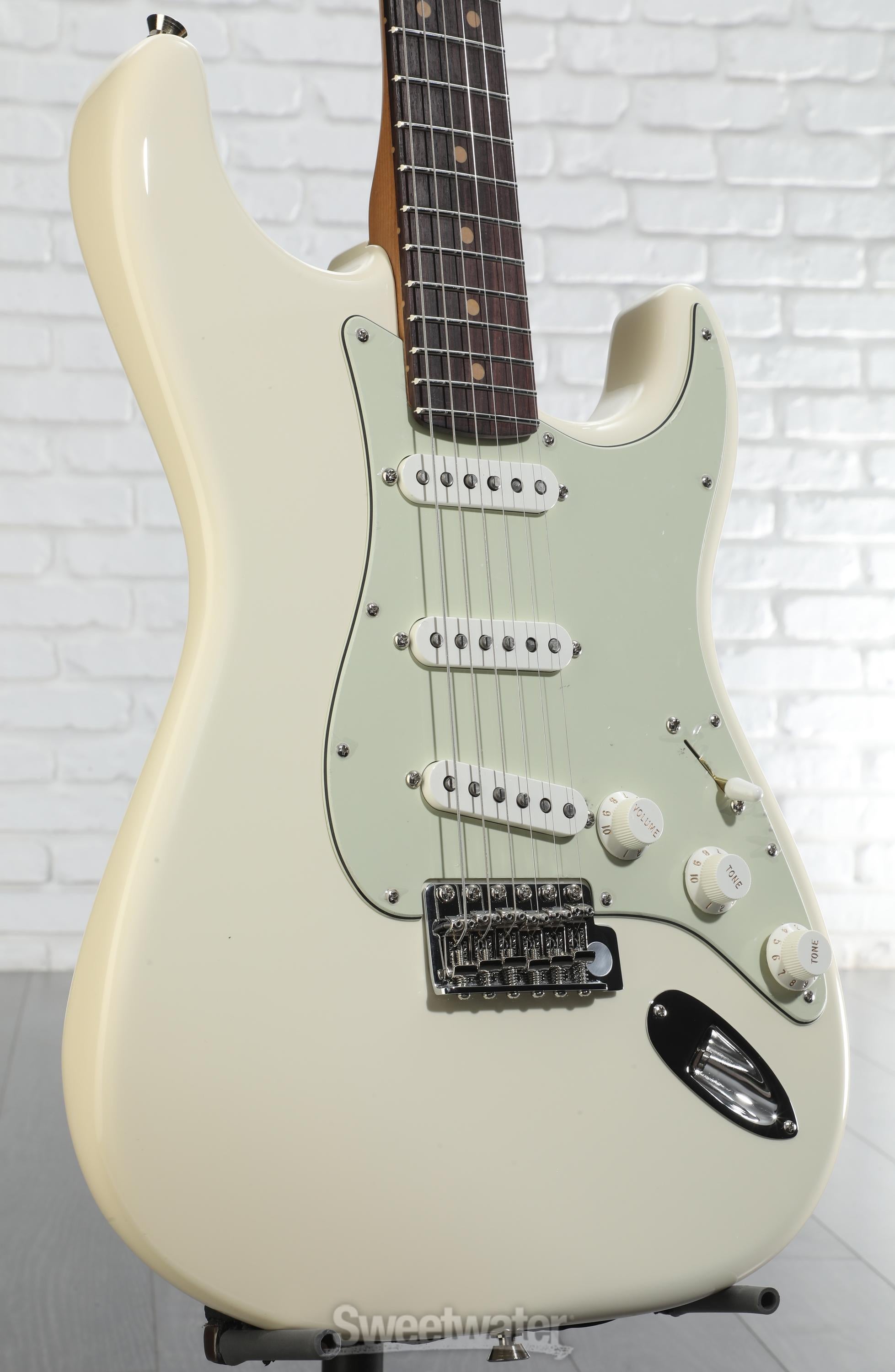 Fender American Professional II Stratocaster Olympic White