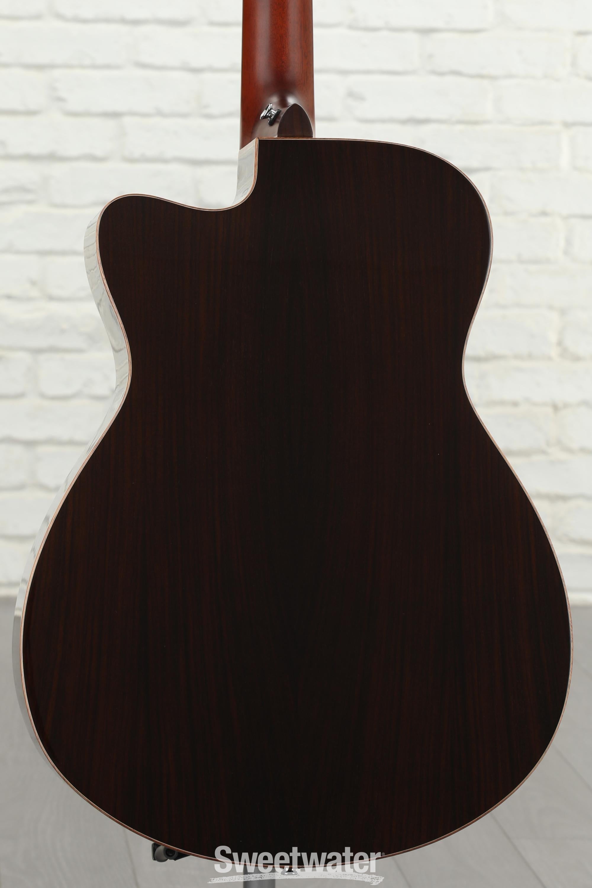 ヤマハ AC1R Yamaha AC1R Concert Cutaway Acoustic-electric Guitar