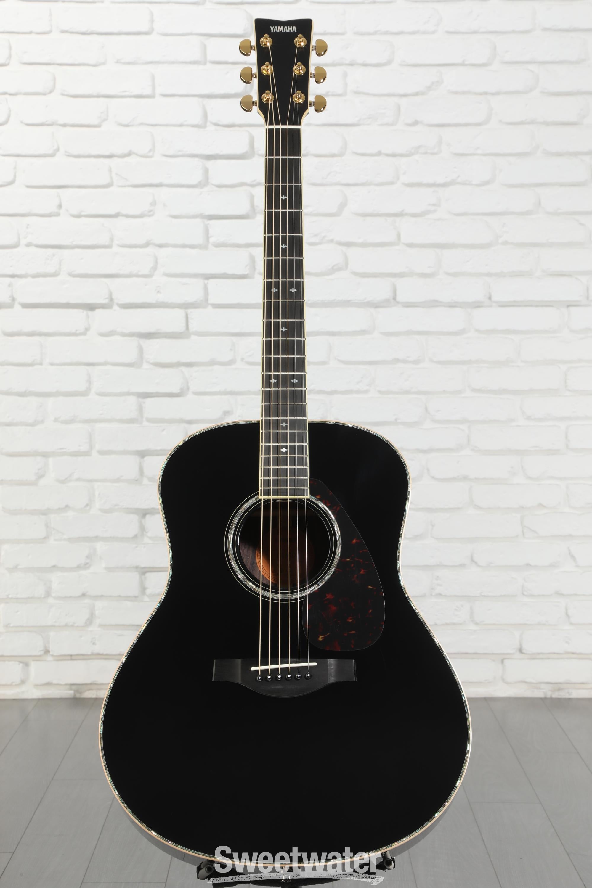 Yamaha LL16D ARE Original Jumbo Acoustic-electric Guitar - Black