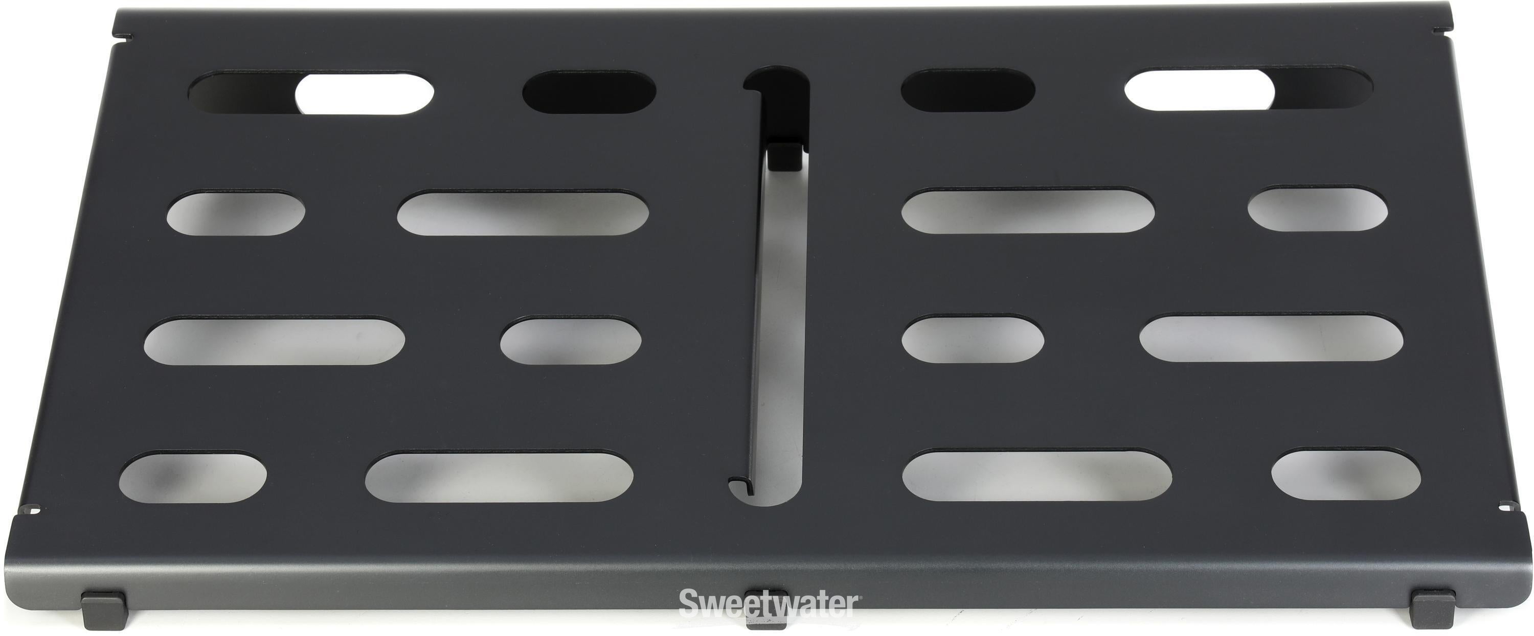 MONO Pedalboard Medium with Tour Accessory Case 2.0 - Black